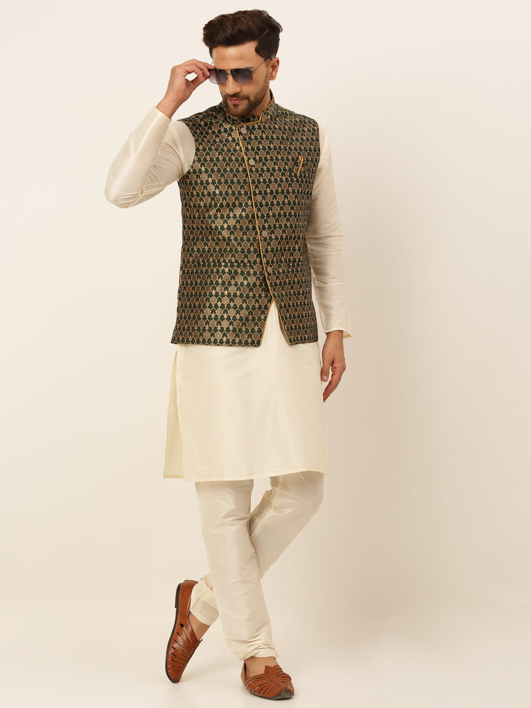 Jompers Men's Solid Kurta Pyjama With Nehru Jacket - Olive