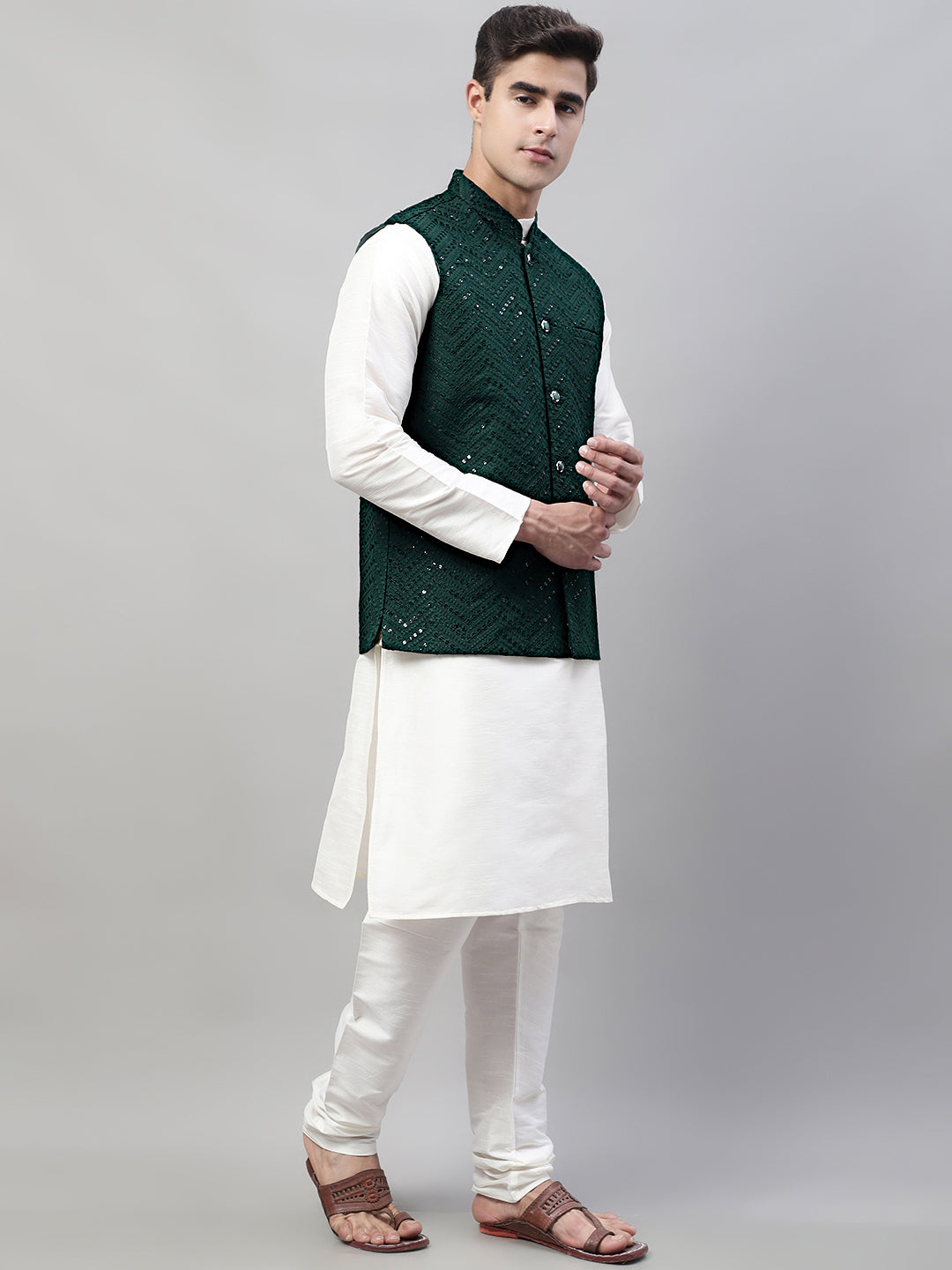 Jompers Men's White Solid Kurta Pyjama with Olive Green Embroidered Nehru Jacket