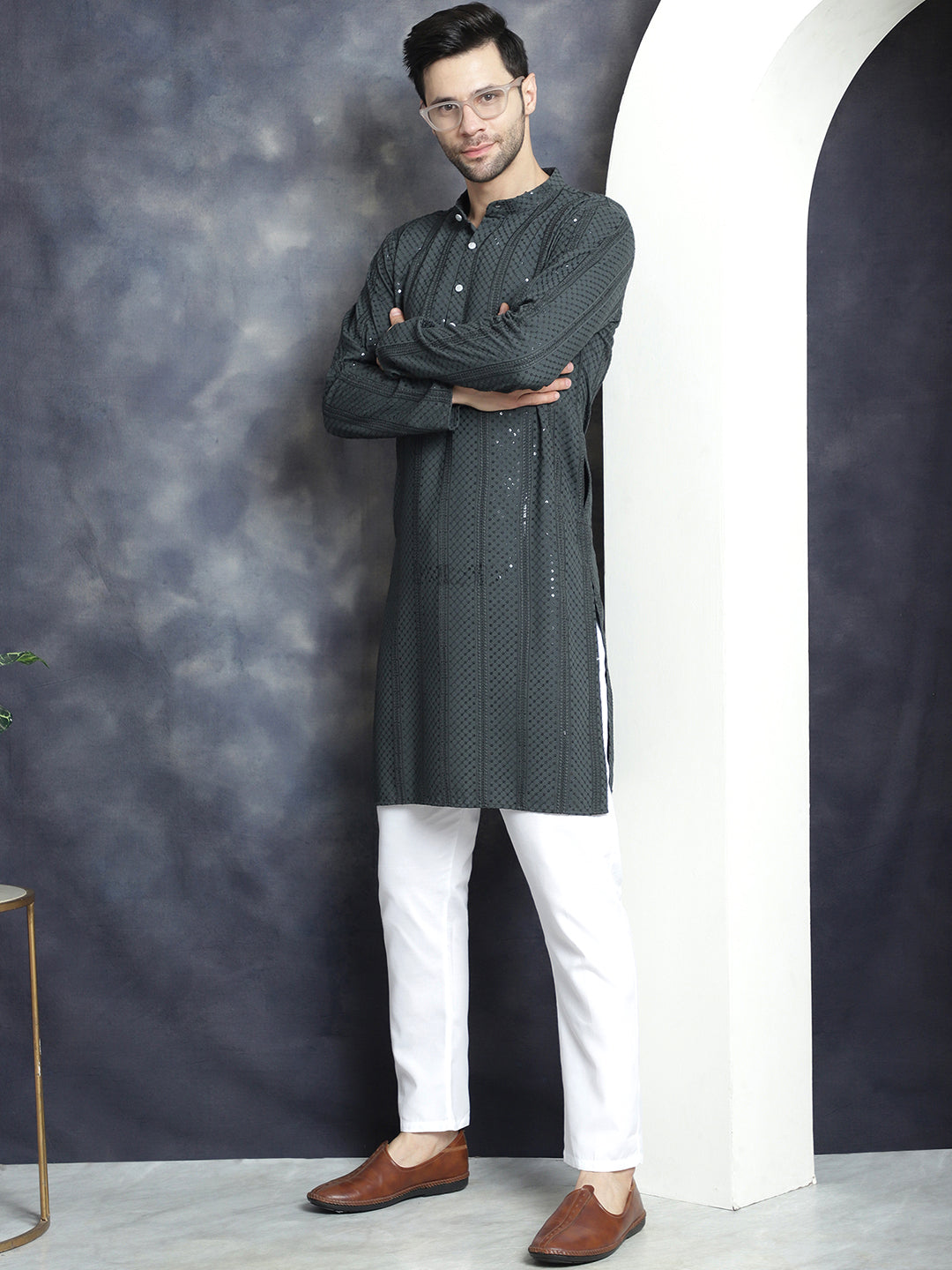 Jompers Men's Sequins Chikankari Embroidered Kurta with Pyjama - Grey
