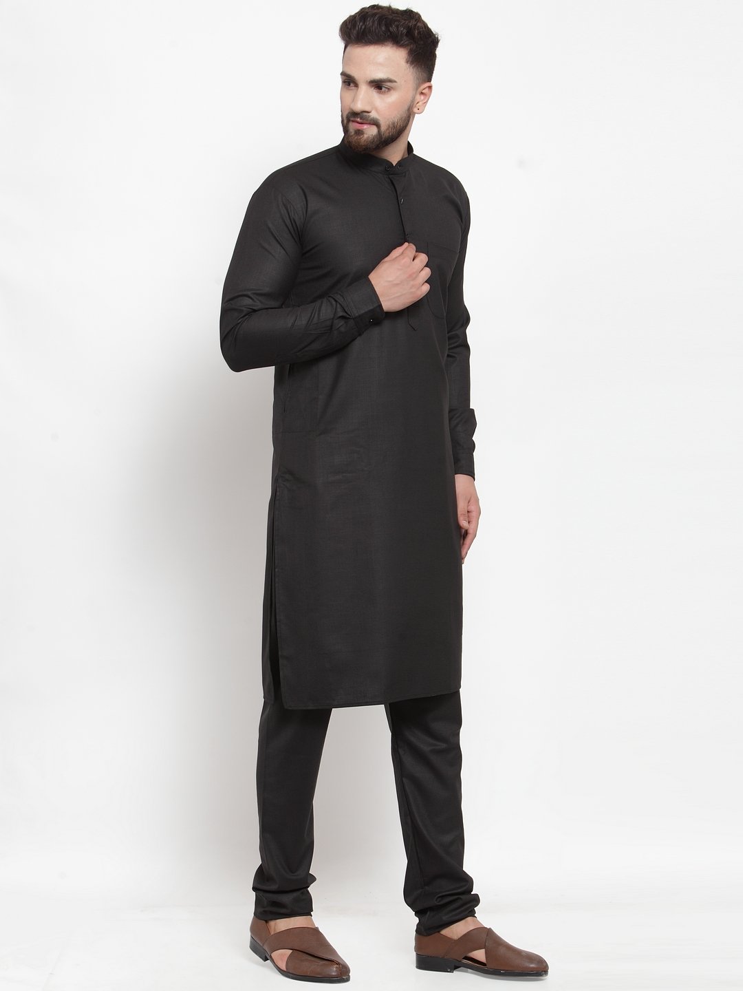 Jompers Men Black Solid Mandarin Collar Kurta with Churidar 