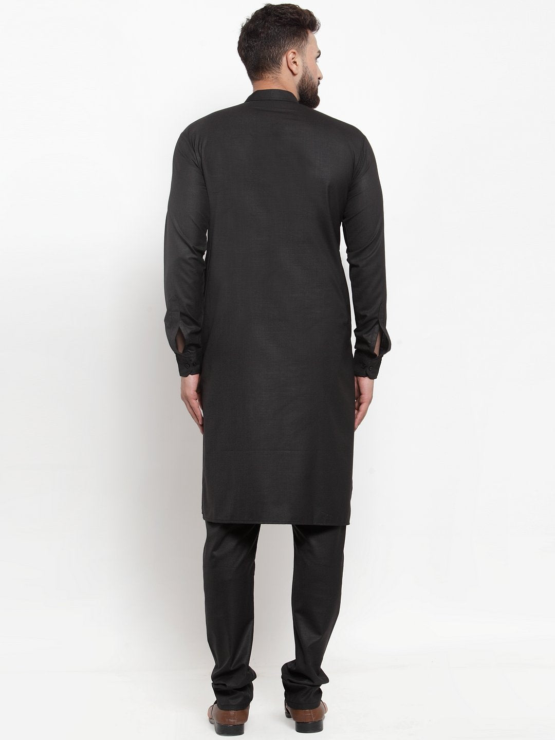 Jompers Men Black Solid Mandarin Collar Kurta with Churidar 