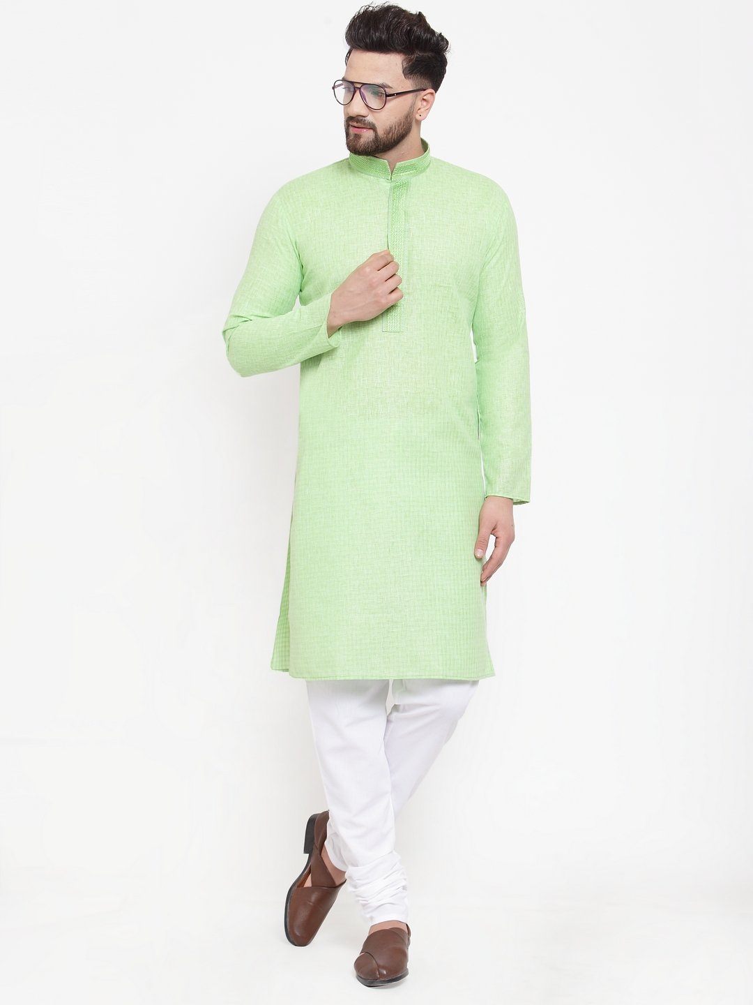 Jompers Men Green & White Embroidered Kurta with Churidar