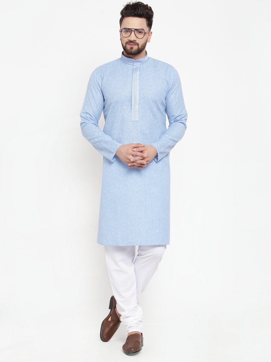 Jompers Men Blue & White Embroidered Kurta Only