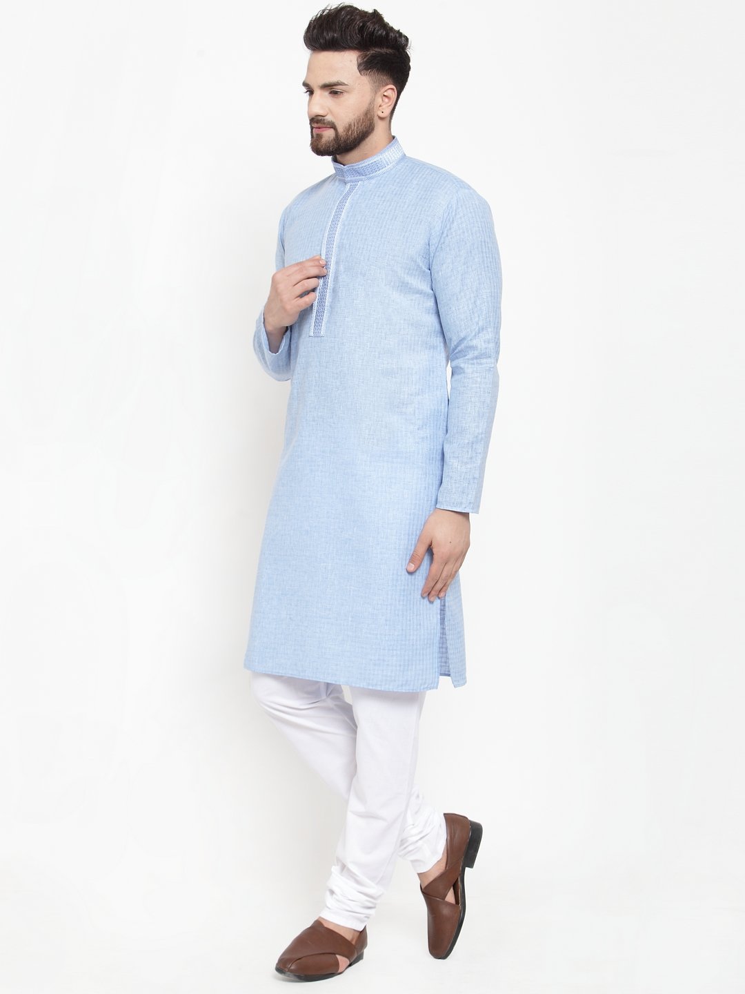 Jompers Men Blue & White Embroidered Kurta Only