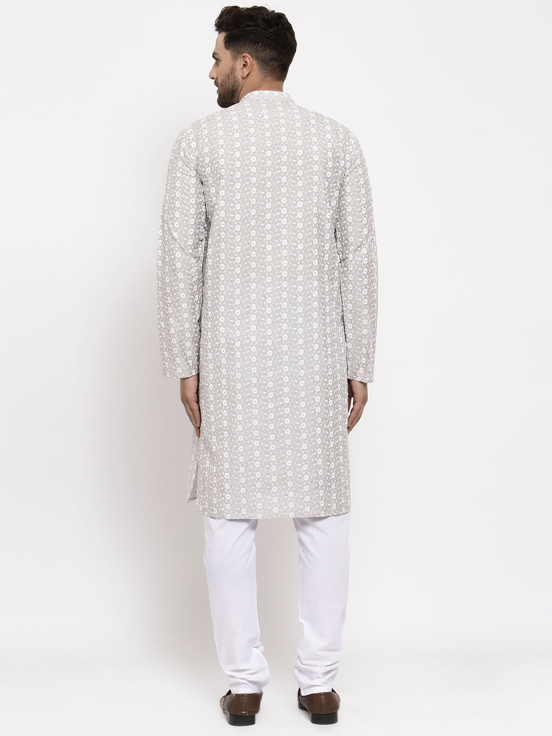 Jompers Men Light Grey Embroidered Kurta with Pyjamas