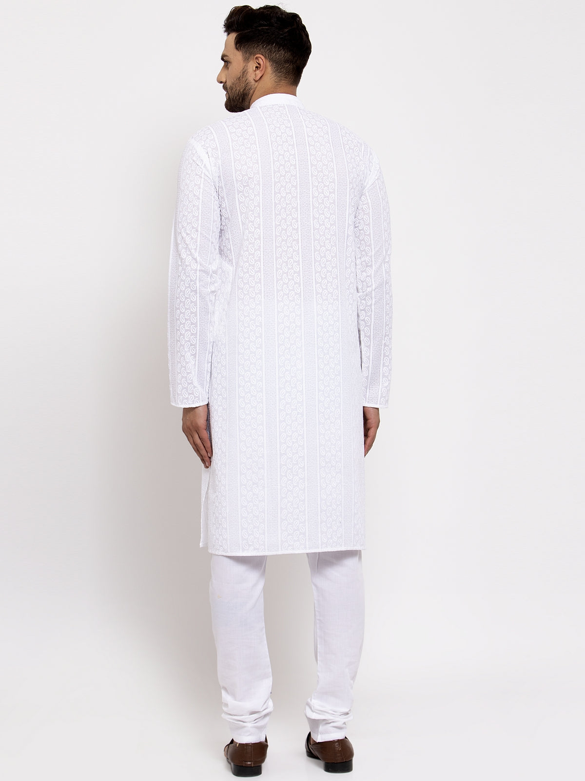 Jompers Men White Embroidered Kurta with Pyjamas 