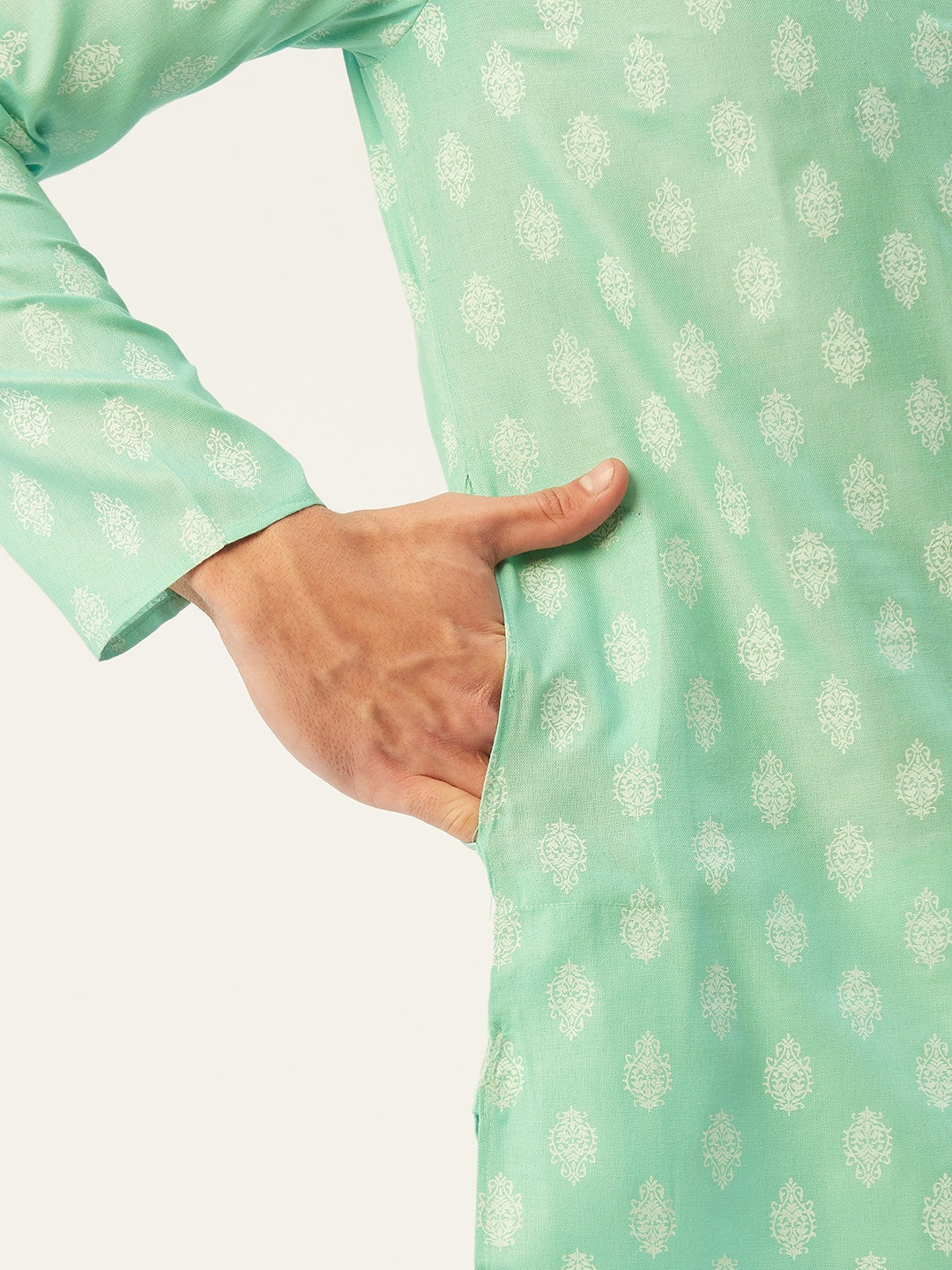 Jompers Men's Green Cotton Floral printed kurta Only 