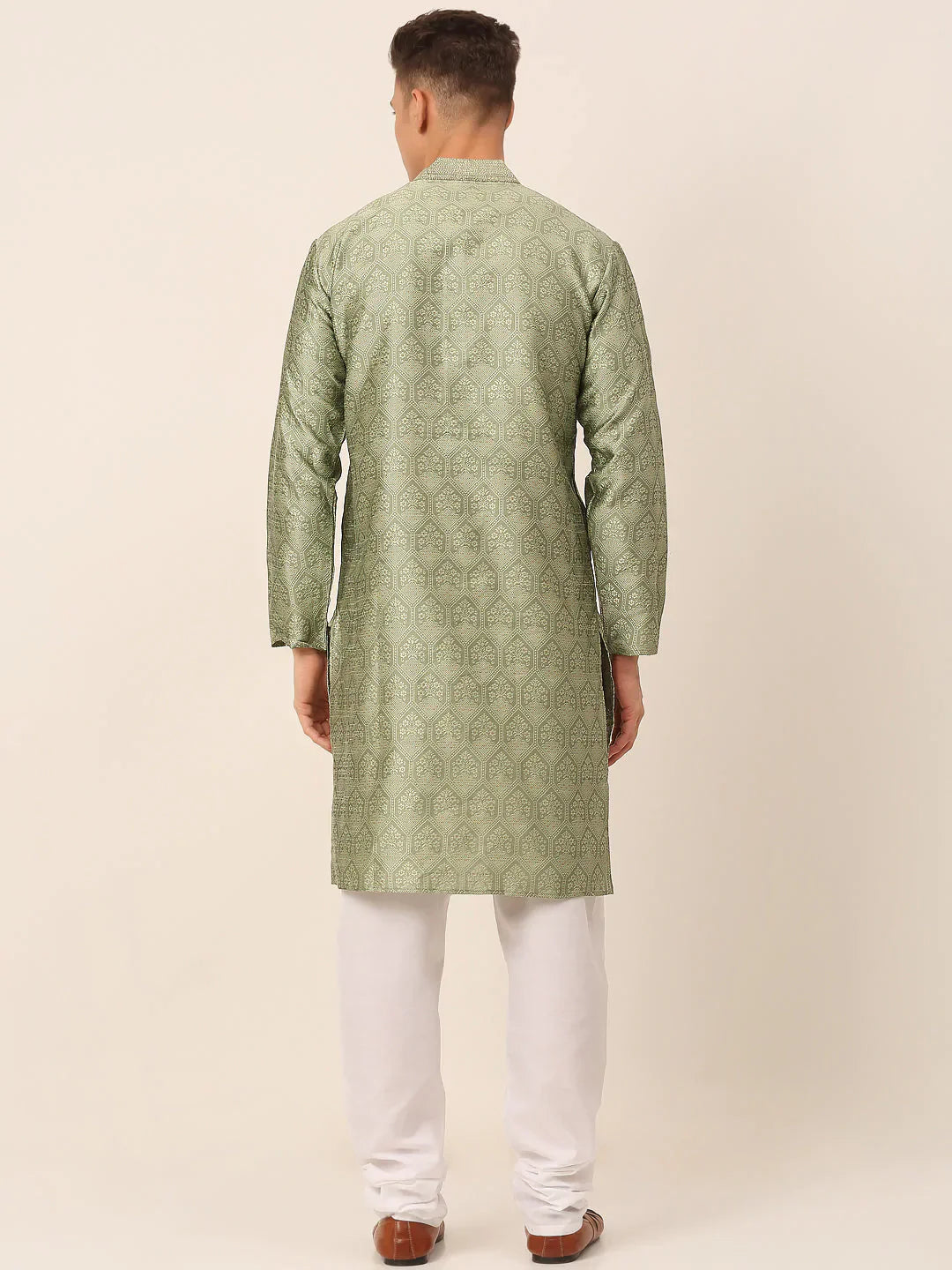 Jompers Men's Silk Blend Collar Embroidered Kurta Pyjama Set - Pista