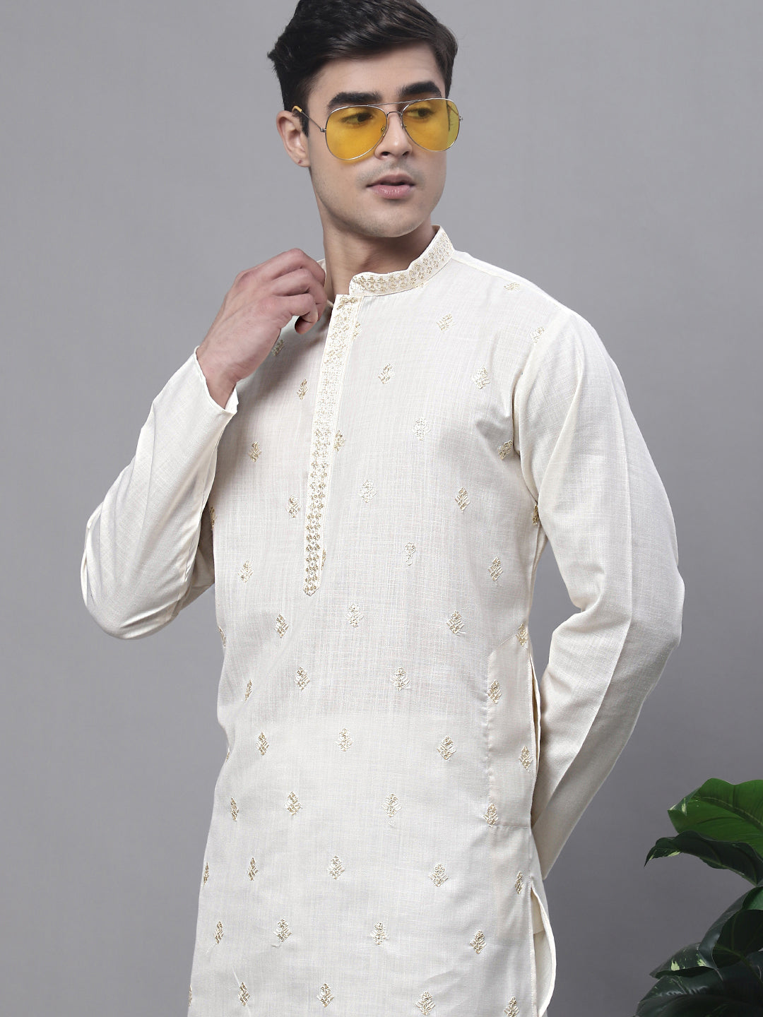 Jompers Men's White Embroidered Straight Kurta Pyjama Set