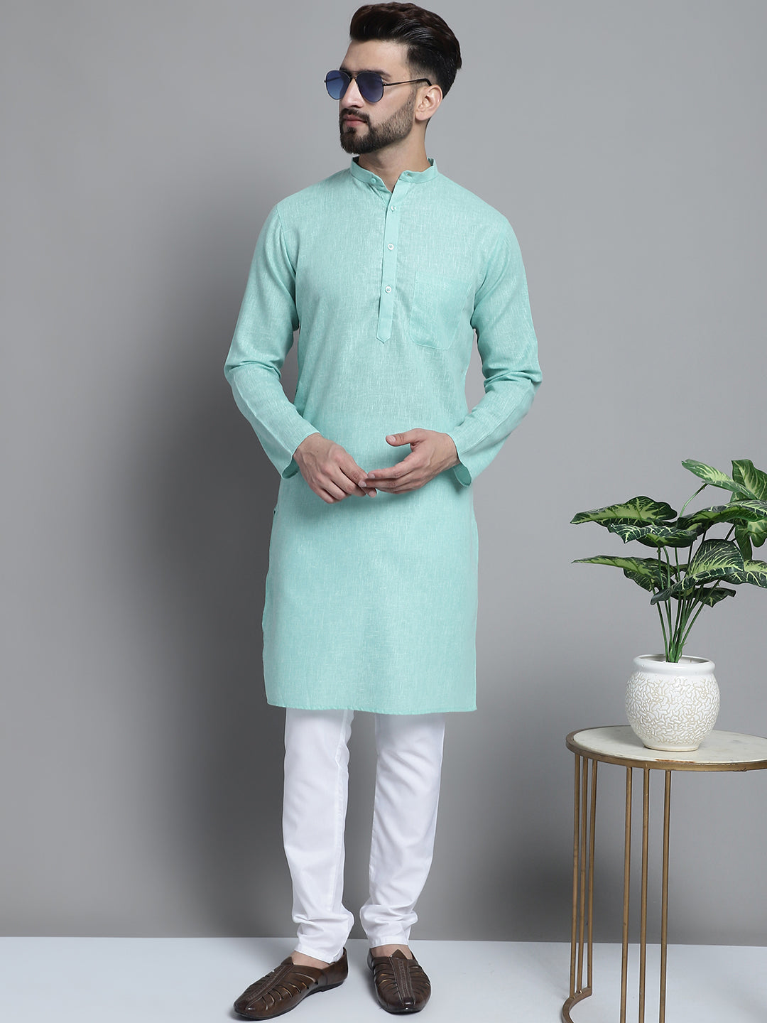 Jompers Men's Solid Pure Cotton Kurta With Pyjamas - Green