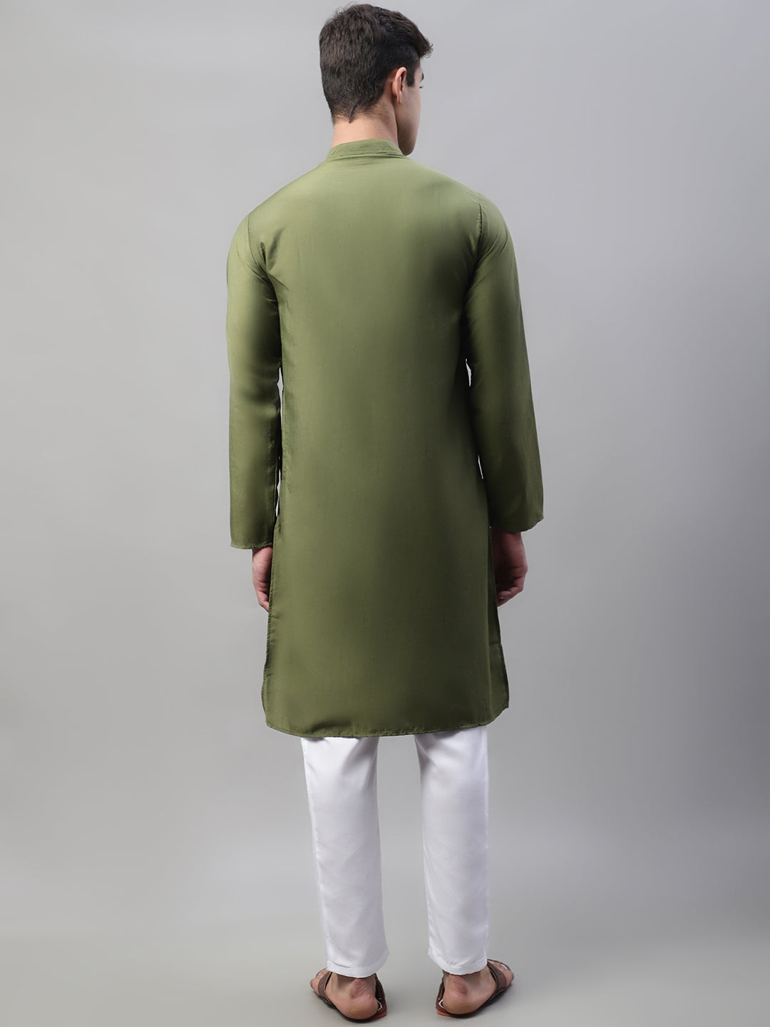 Jompers Men's Olive Green Cotton Silk Mirror Work Kurta Pyjama