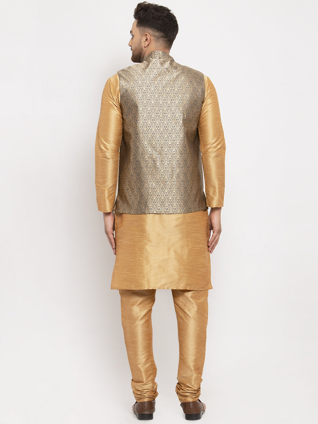 Jompers Men's Solid Dupion Kurta Pajama with Woven Jacqaurd Waistcoat (Grey-G)