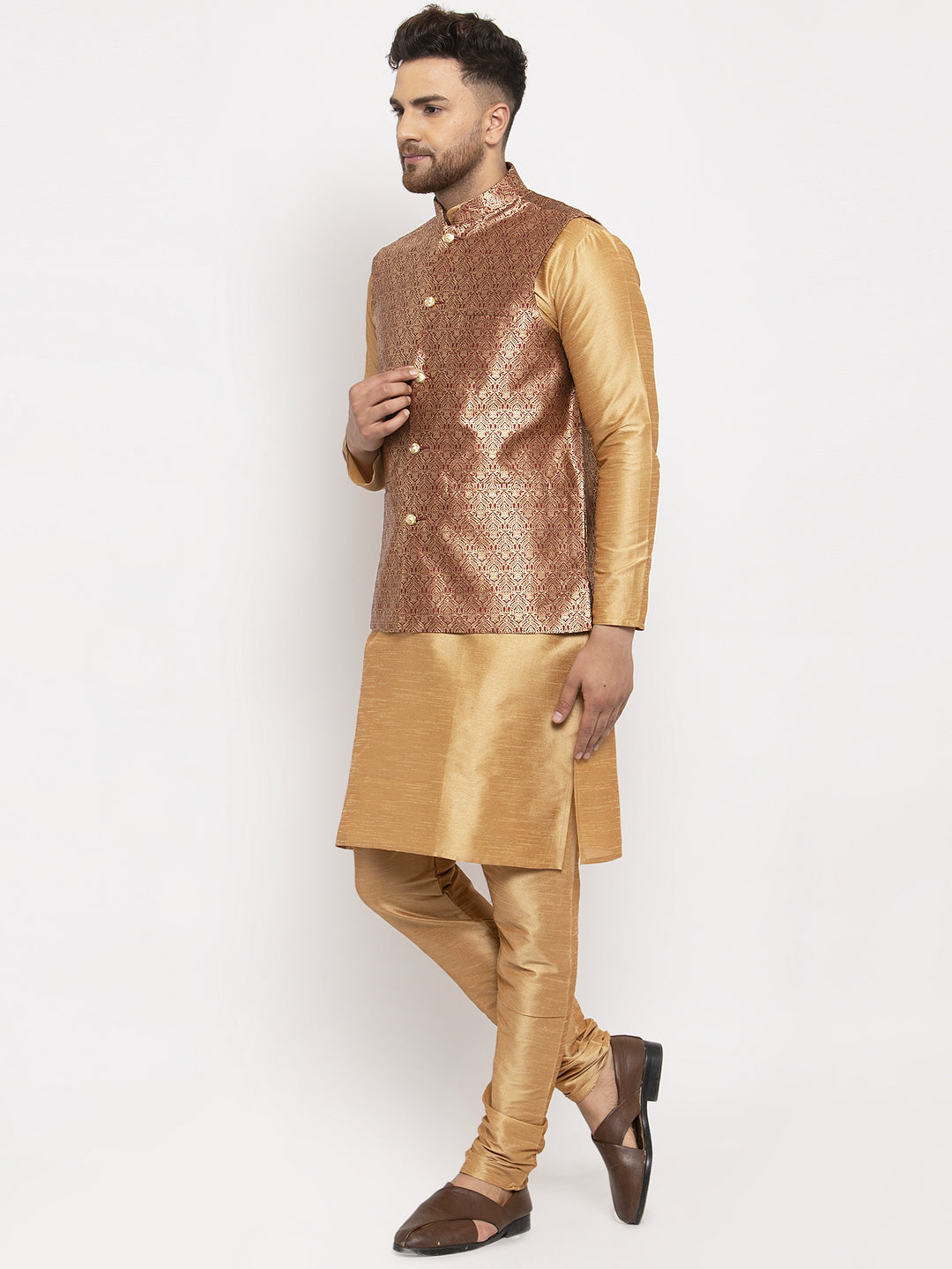 Jompers Men's Solid Dupion Kurta Pajama with Woven Jacqaurd Waistcoat (Maroon-G)
