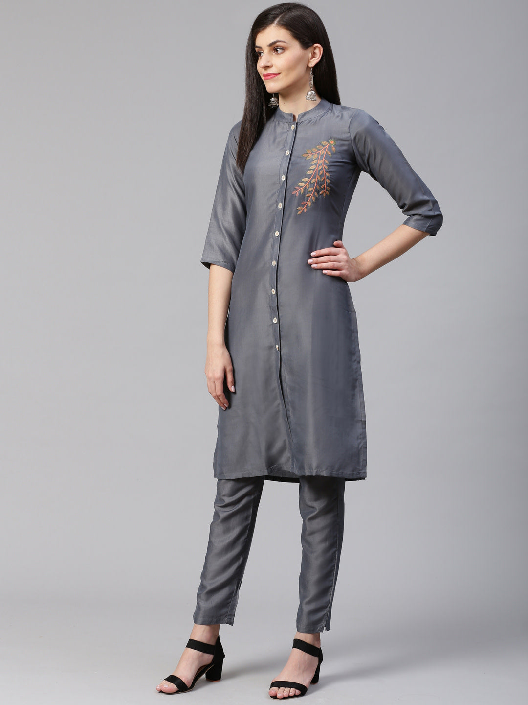 Jompers Women Grey Embroidered Solid Kurta with Trousers
