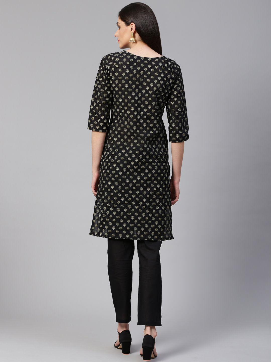 Jompers Women Black and Beige Printed Kurta with Trousers