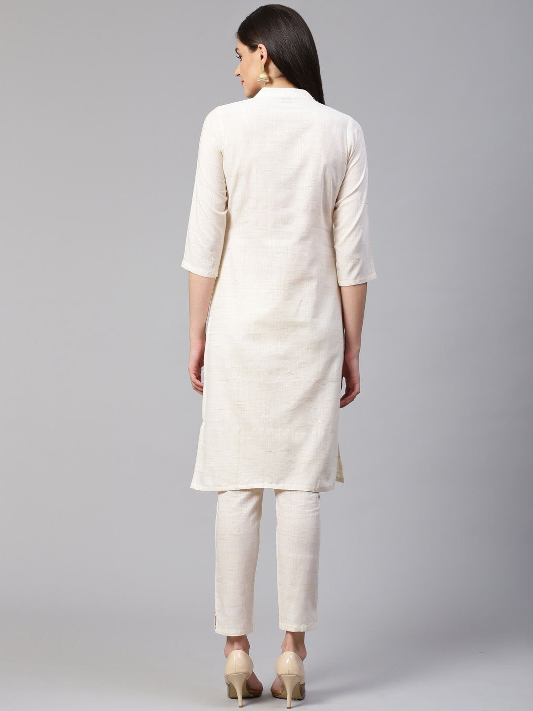 Jompers Women Off-White Woven Design Kurta with Trousers