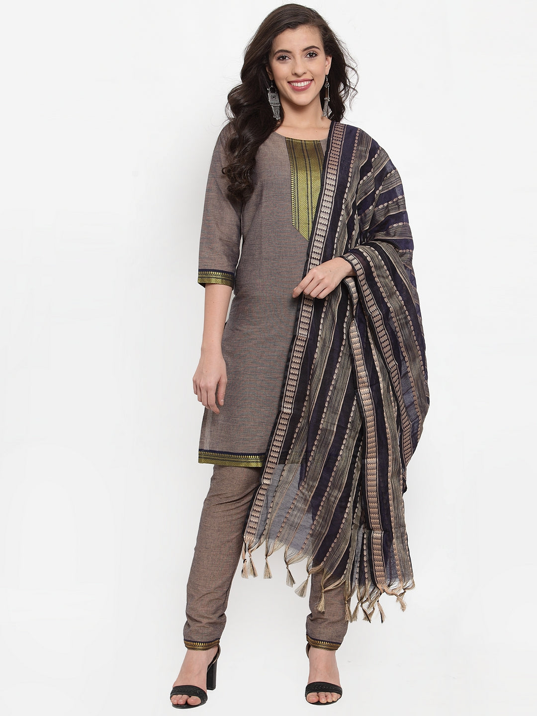 Jompers Women Grey Solid Kurta with Trousers And Dupatta