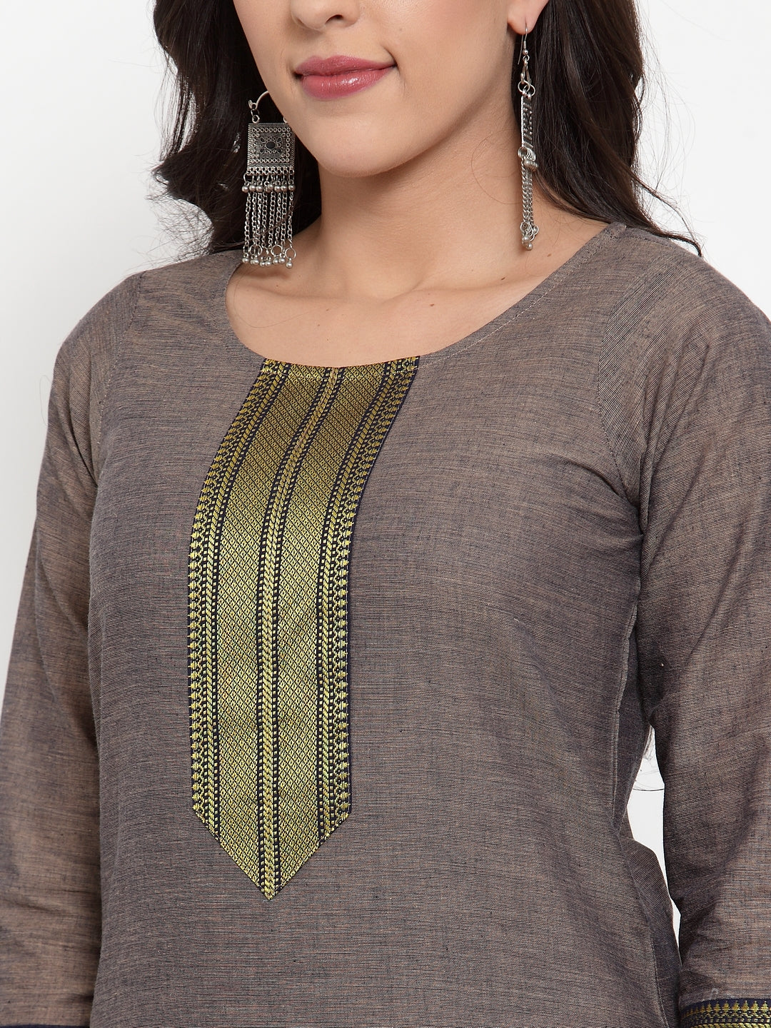 Jompers Women Grey Solid Kurta with Trousers And Dupatta