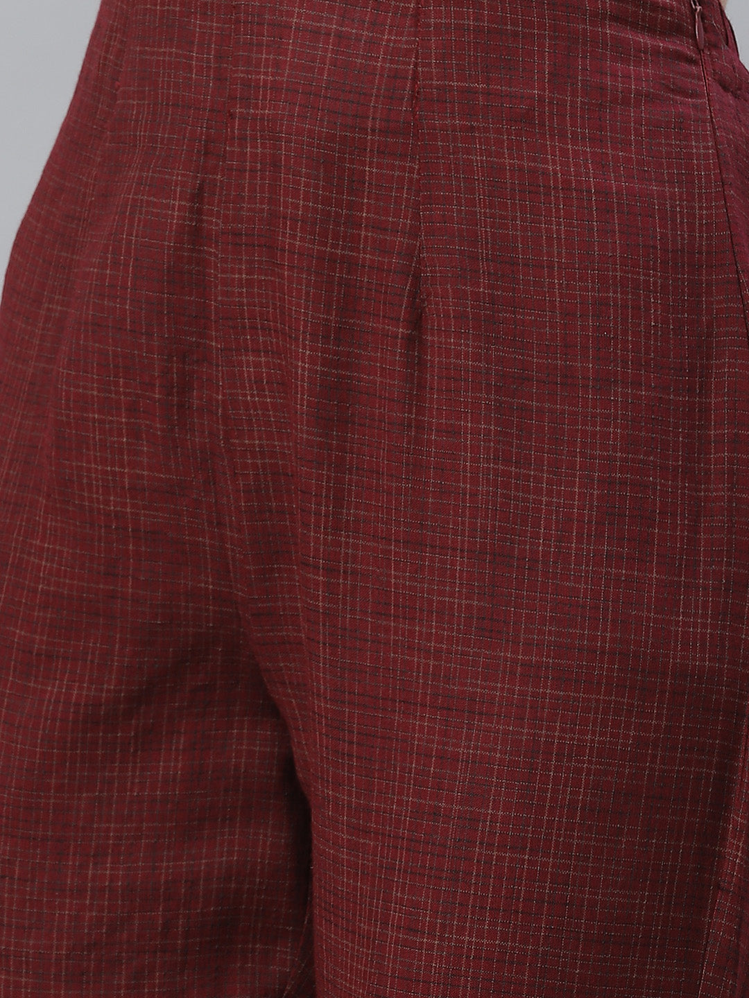 Jompers Women Burgundy & Beige Self Checked Kurta with Trousers & Dupatta
