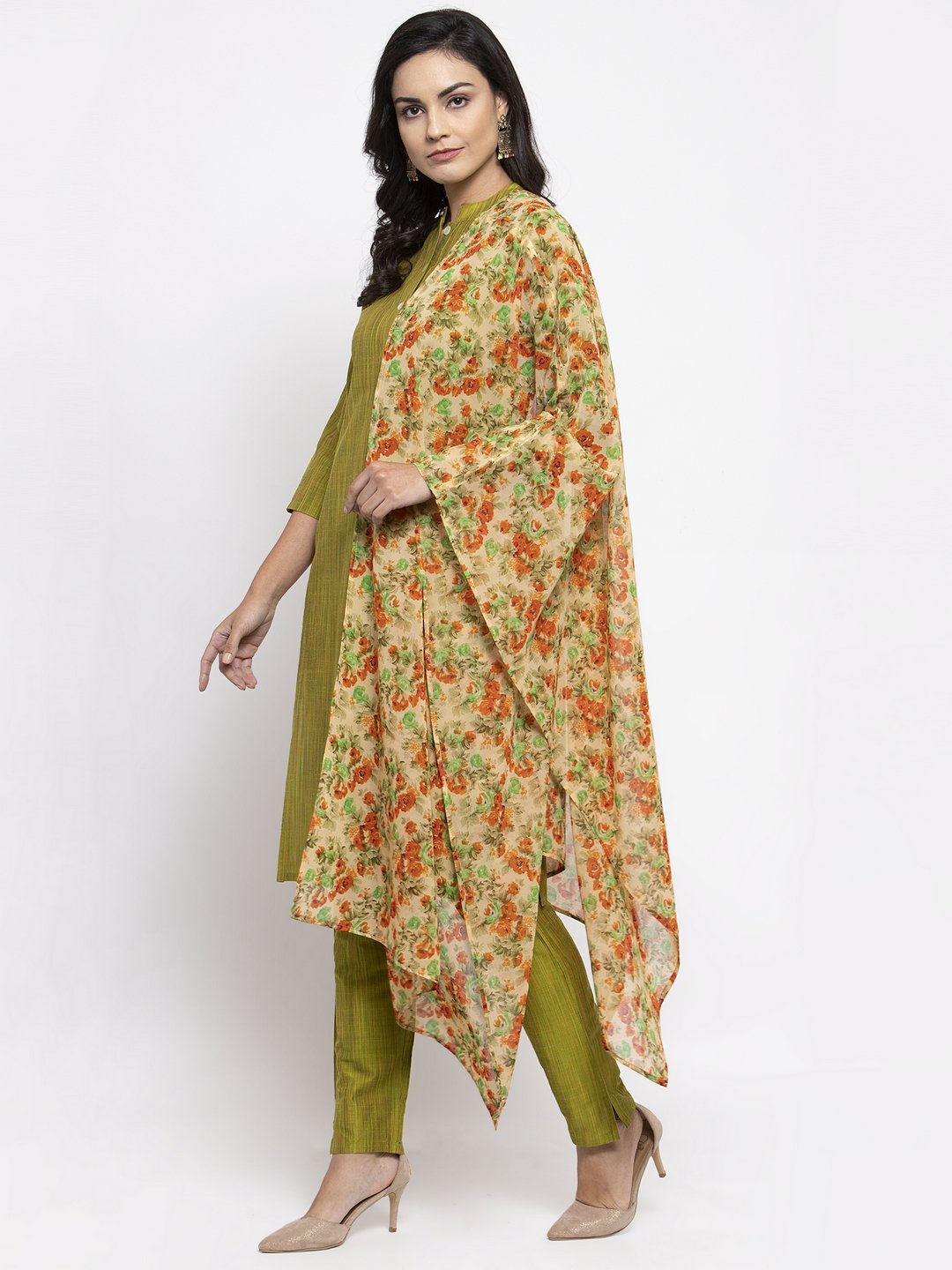 Jompers Women Green Self-Striped Kurta with Trousers & Floral Georgette Dupatta