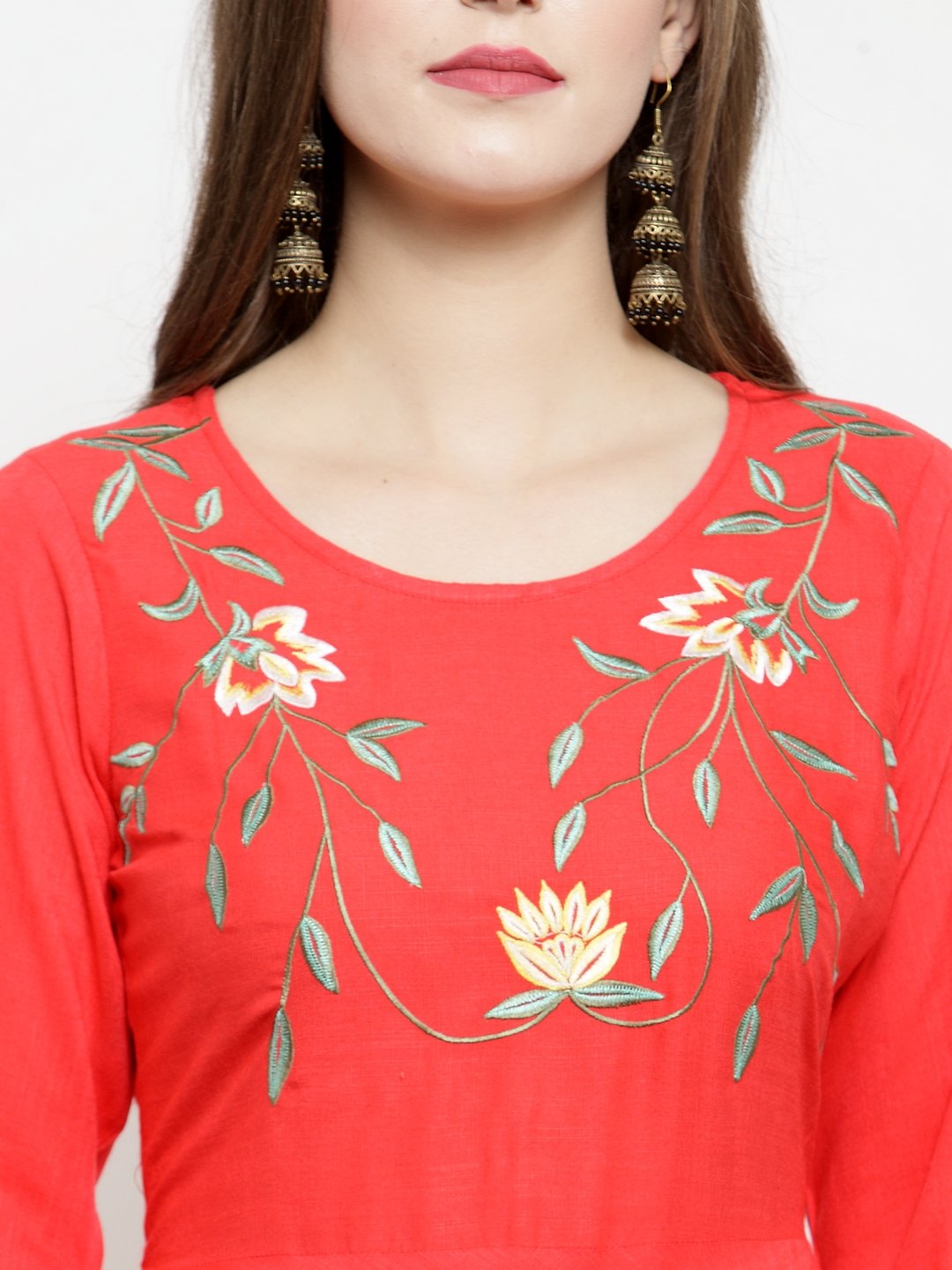 Jompers Women Peach embroidered Flaired Kurta