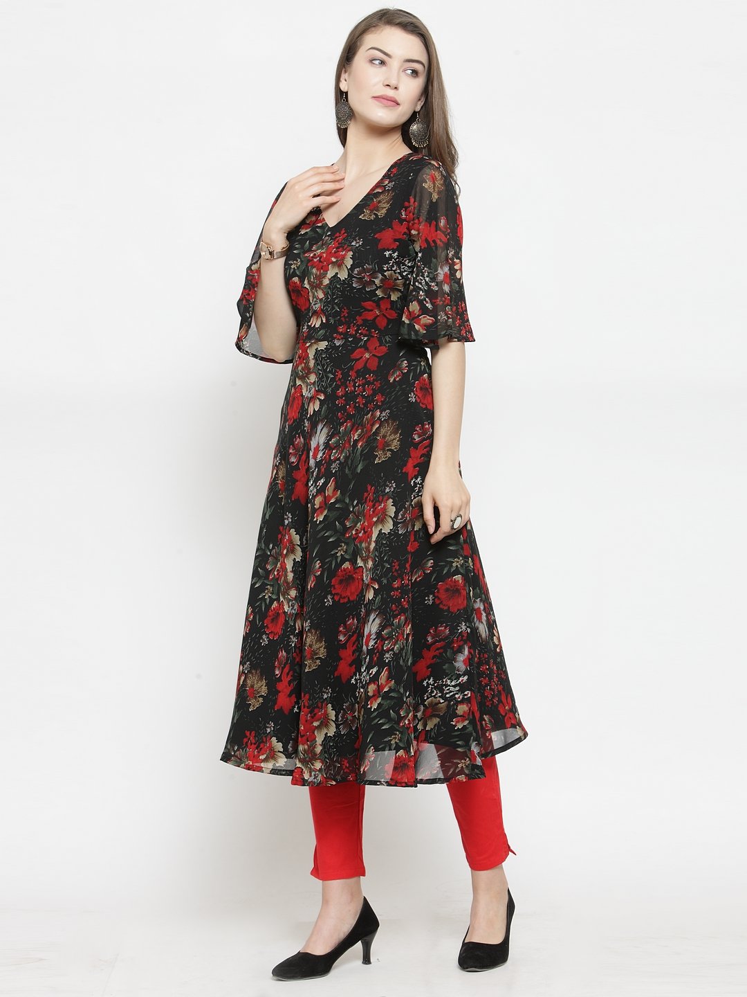 Jompers Women Black & Red Floral Printed Gorgette Flared Kurta