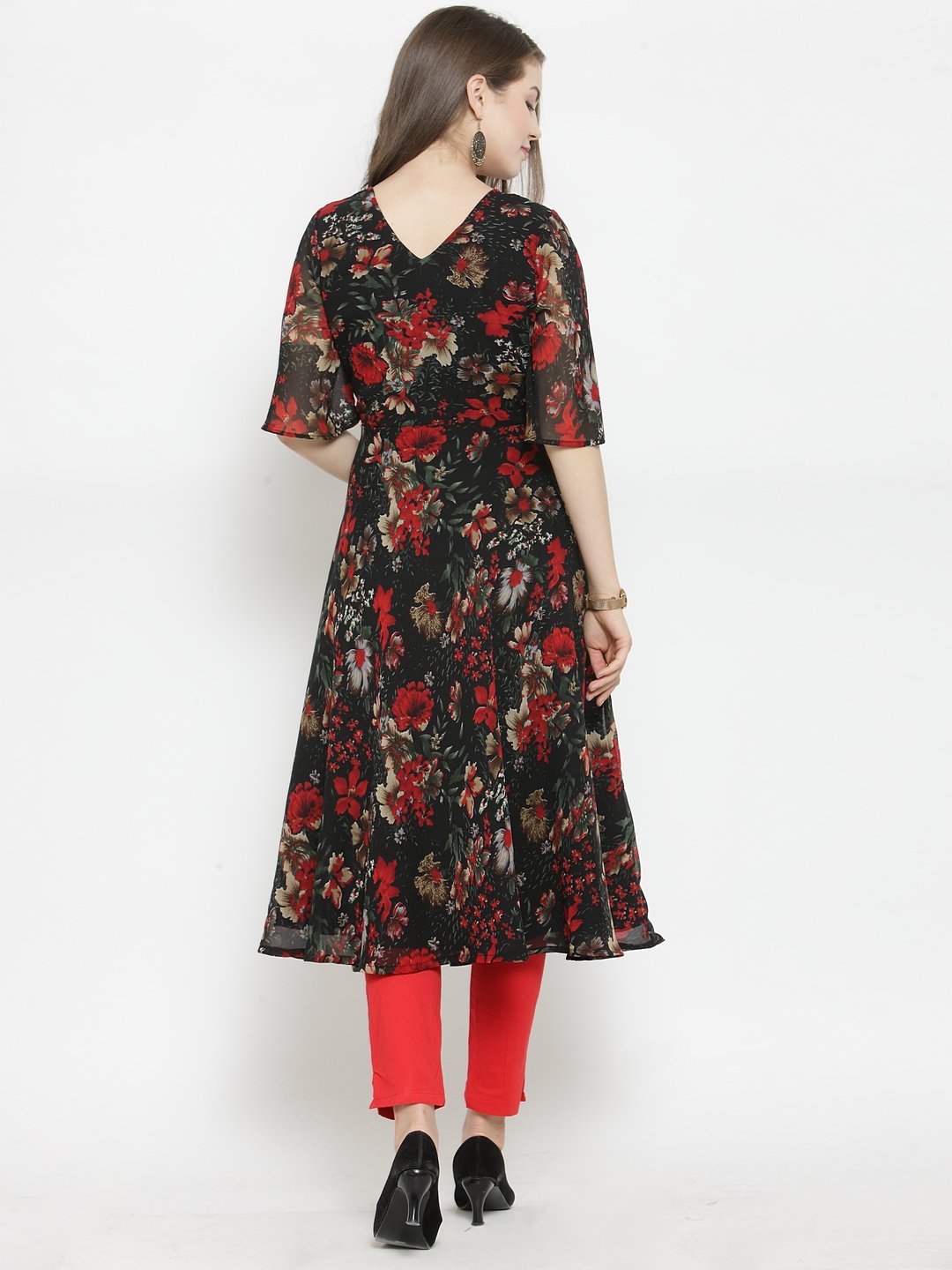 Jompers Women Black & Red Floral Printed Gorgette Flared Kurta