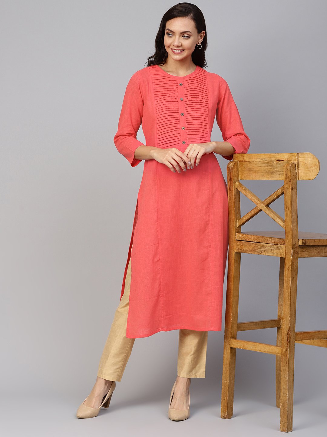 Jompers Women Peach Cotton Straight Kurta with Pintucks