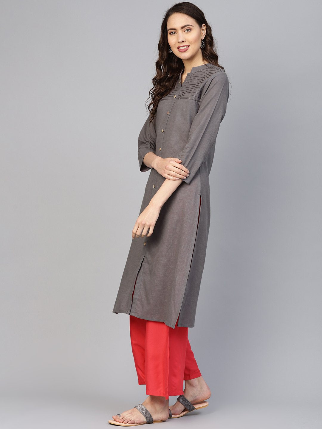 Jompers Women Grey Cotton Straight Kurta with Pintucks