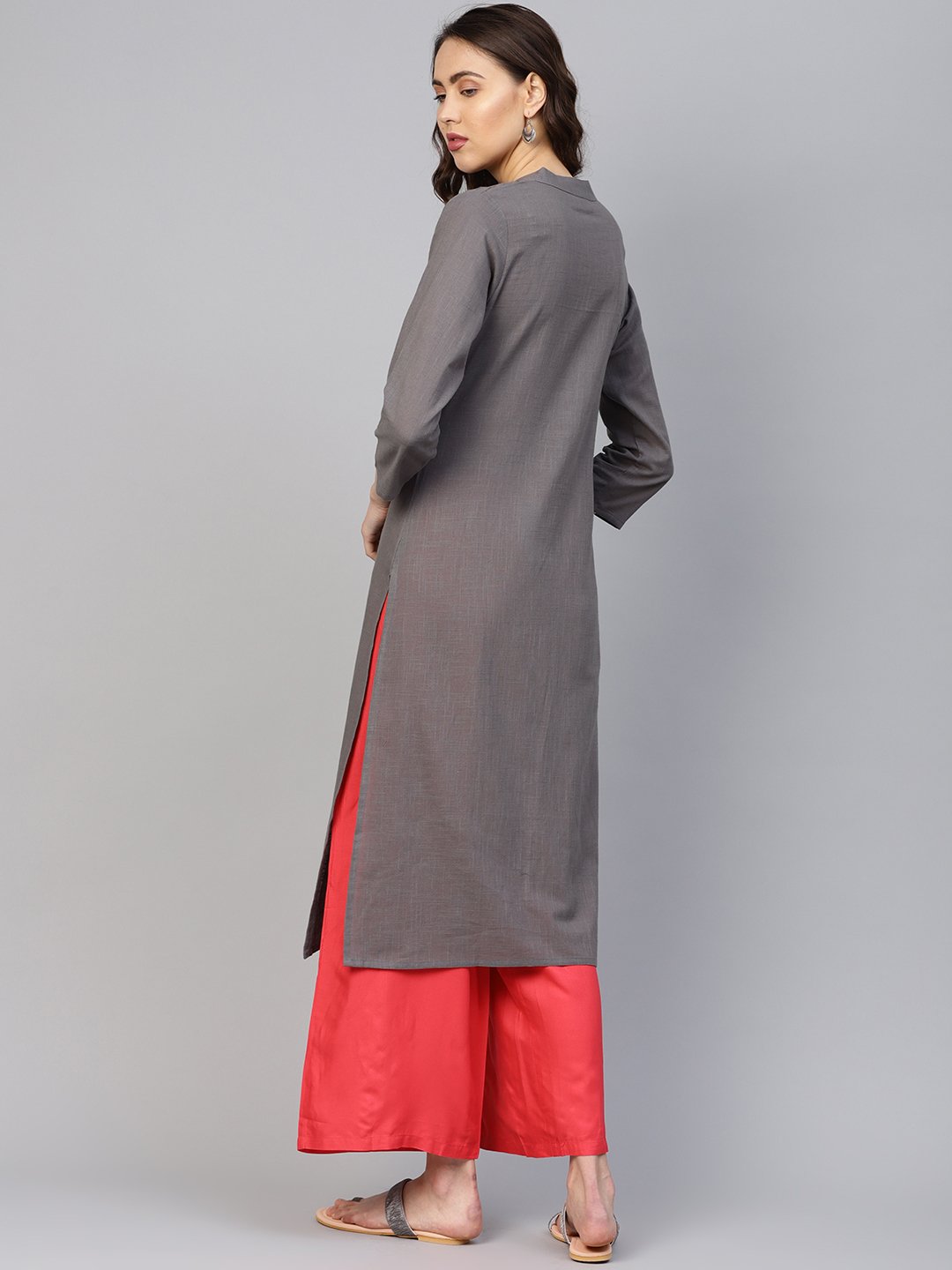 Jompers Women Grey Cotton Straight Kurta with Pintucks