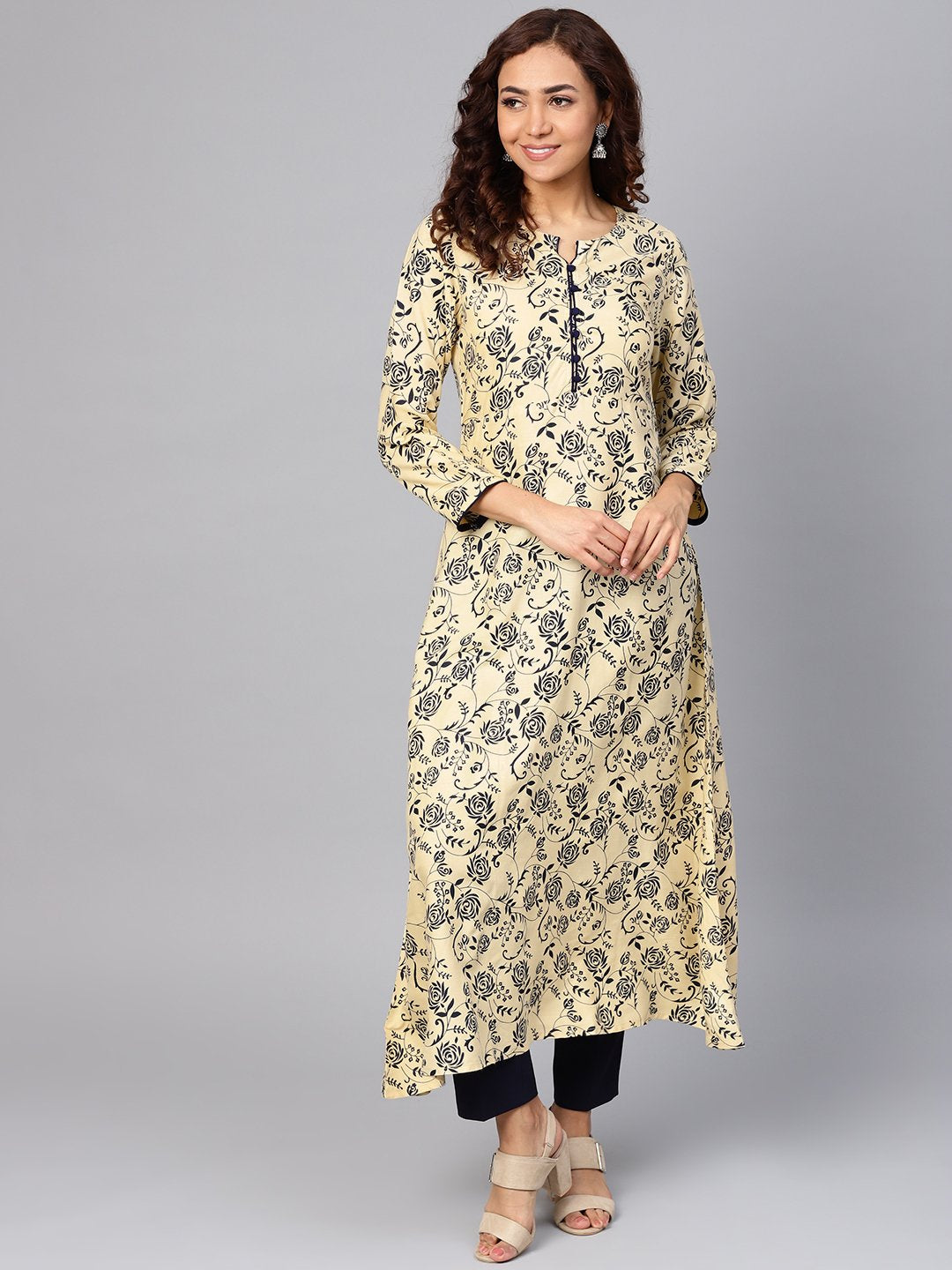 Jompers Women Cream-Coloured & Navy Blue Printed A-Line Kurta