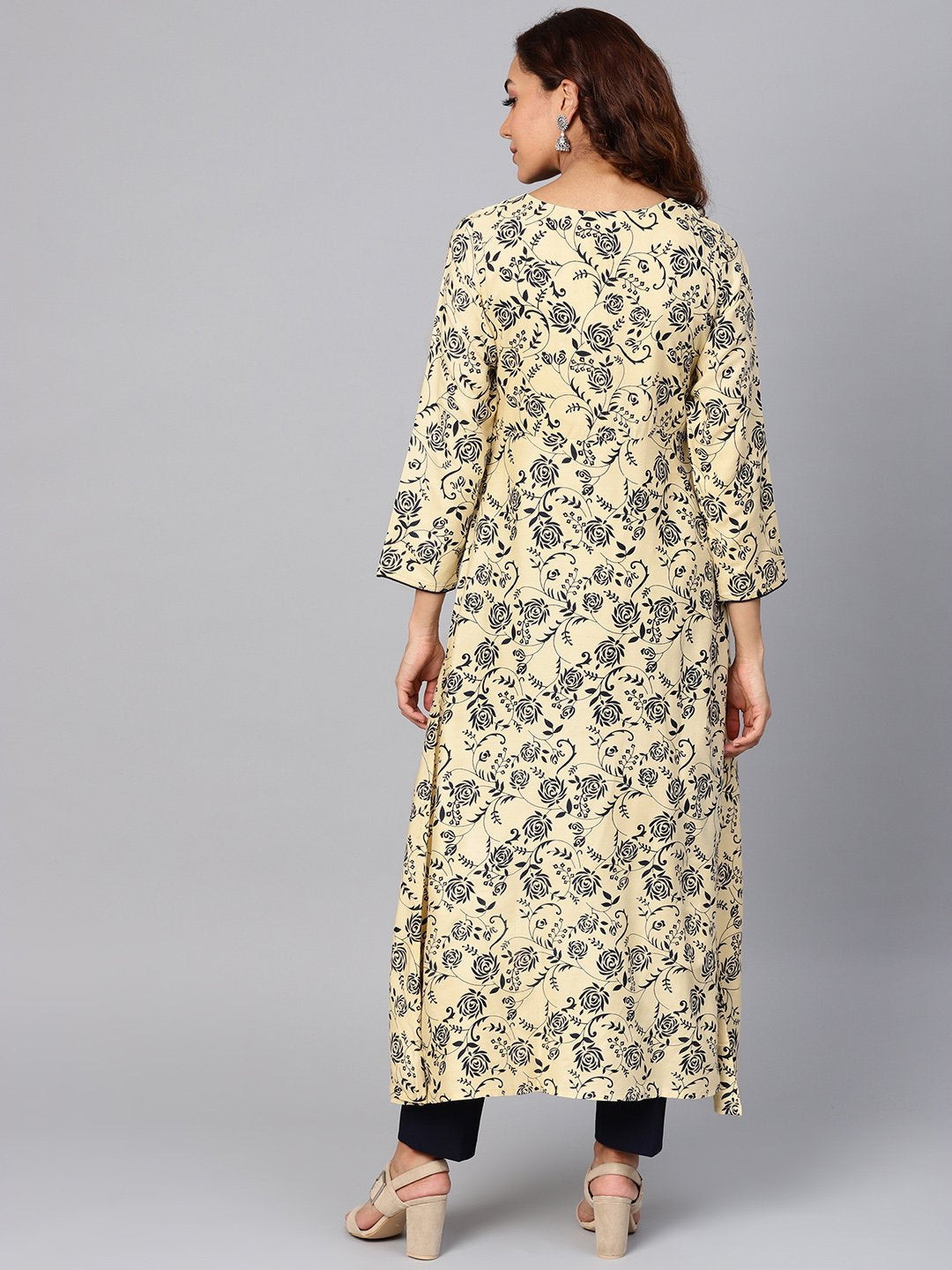 Jompers Women Cream-Coloured & Navy Blue Printed A-Line Kurta