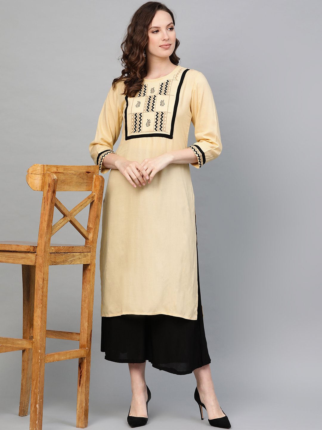 Jompers Women Cream-Coloured Yoke Design Straight Kurta