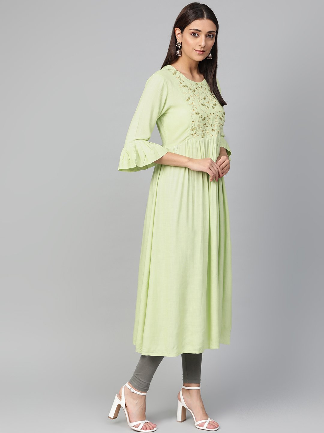 Jompers Women Green & Golden Yoke Design A-Line Kurta