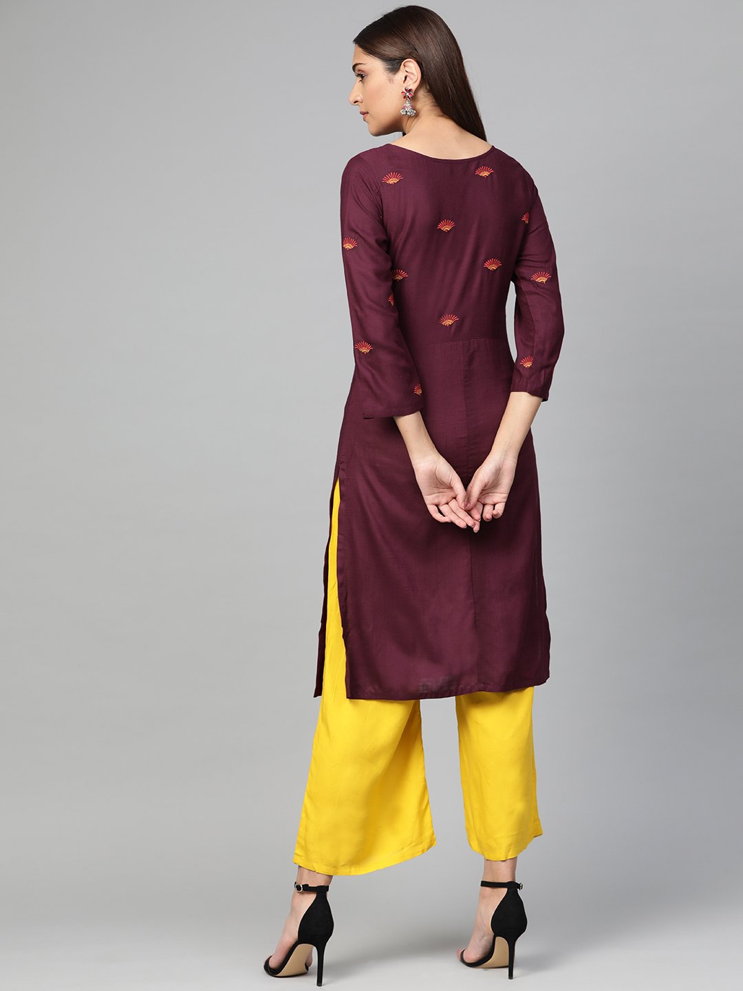 Jompers Women Purple Yoke Design Straight Kurta