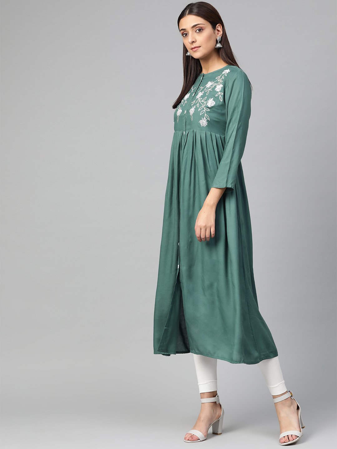 Jompers Women Green & White Yoke Design A-Line Kurta (Teal)
