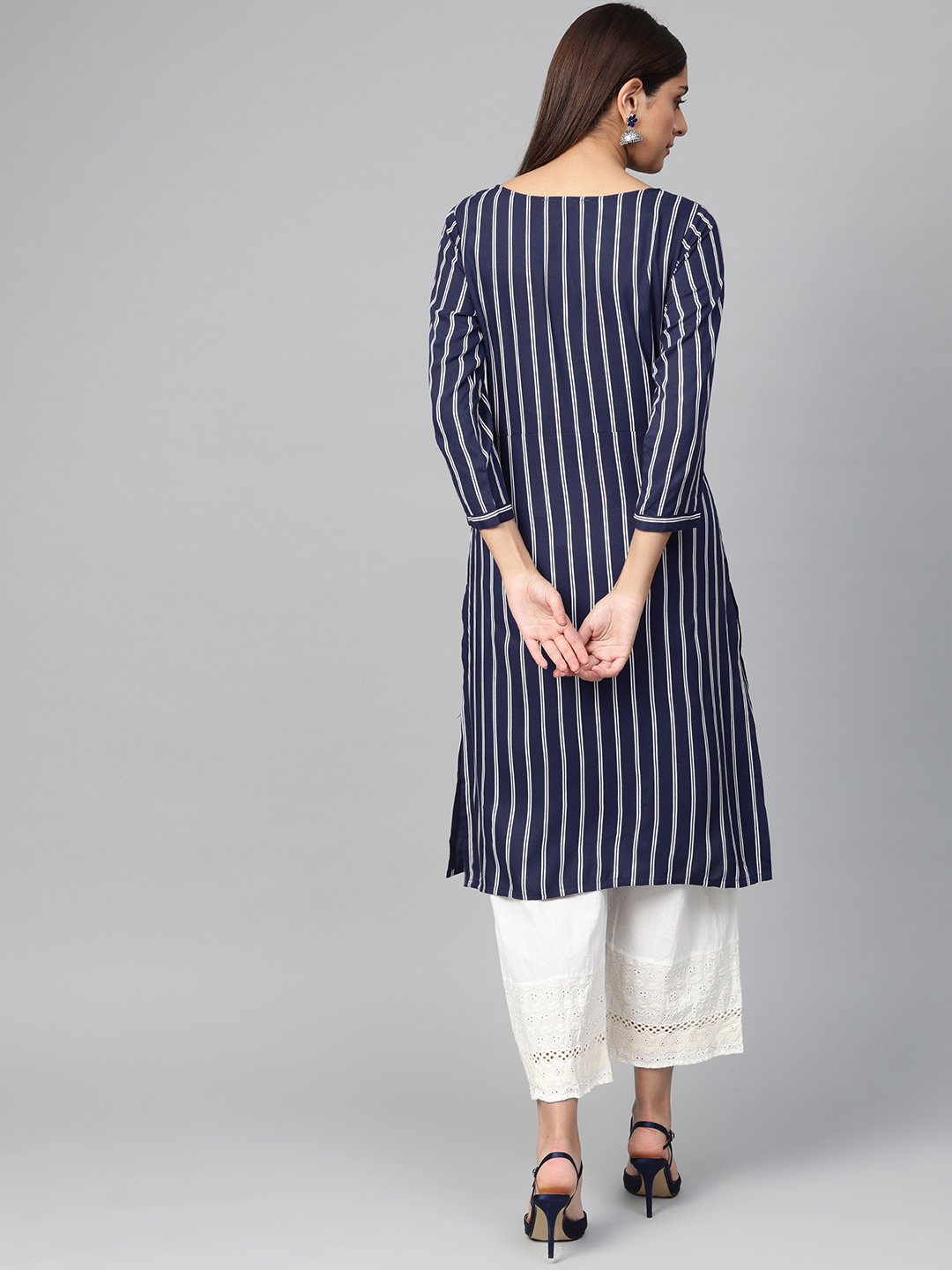 Jompers Women Navy Blue & White Striped Straight Kurta