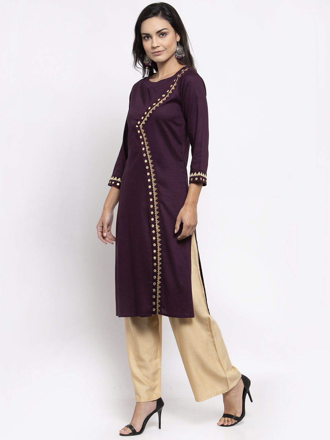 Jompers Women Purple Embroidered Straight Kurta ( Wine )