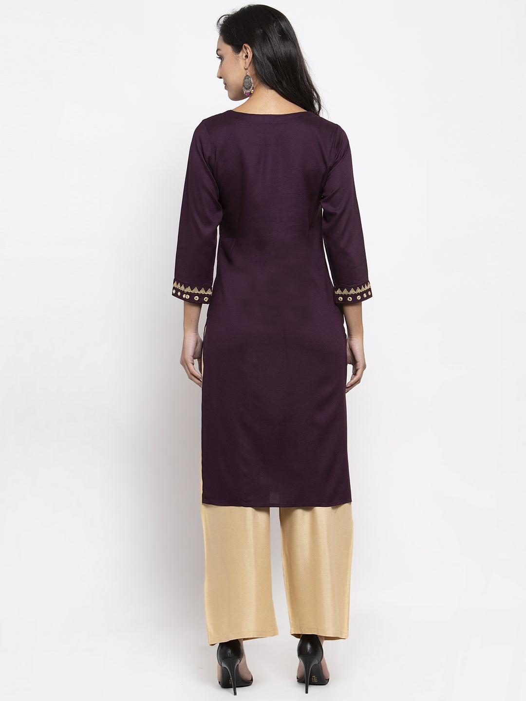 Jompers Women Purple Embroidered Straight Kurta ( Wine )