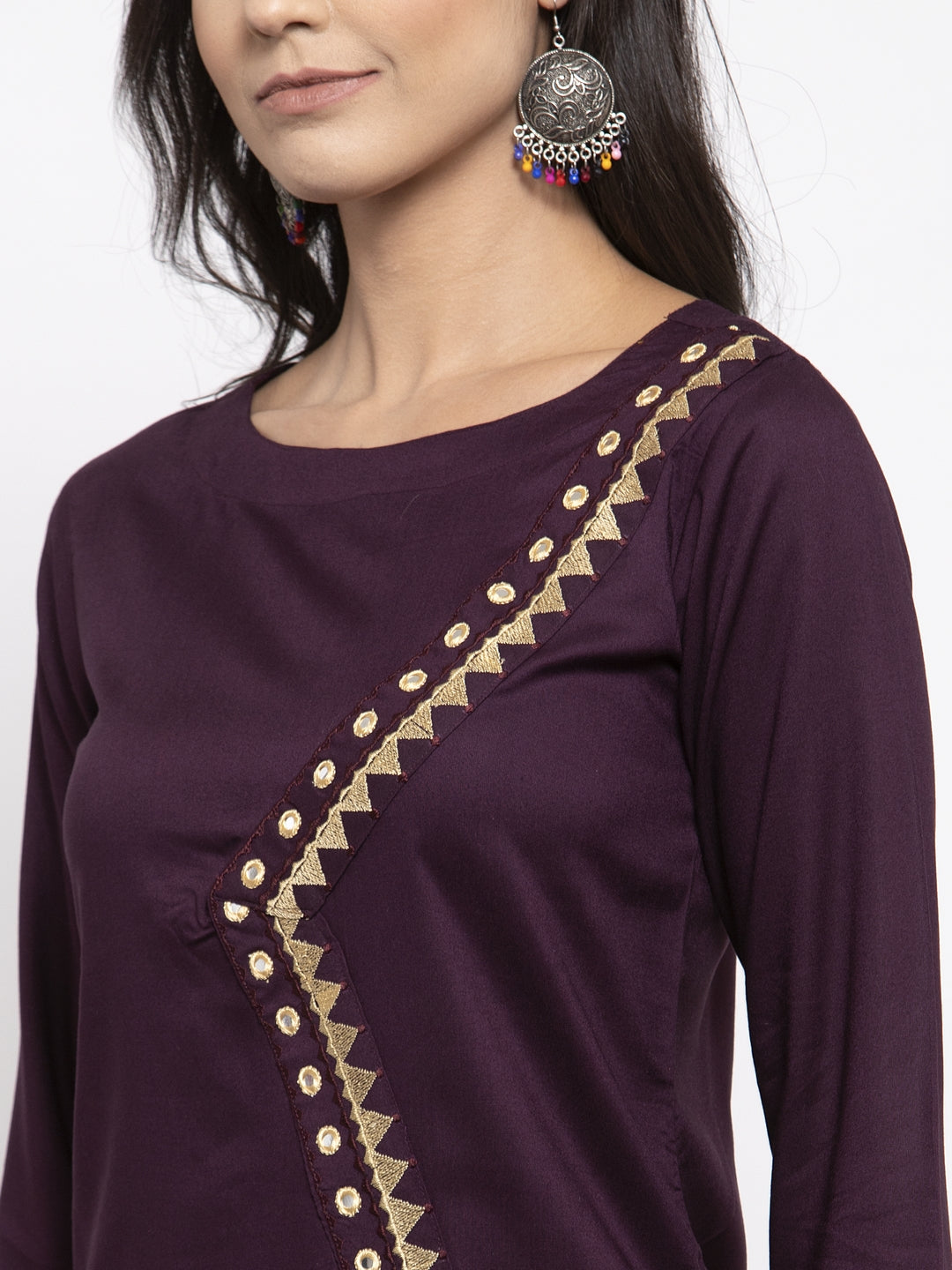 Jompers Women Purple Embroidered Straight Kurta ( Wine )