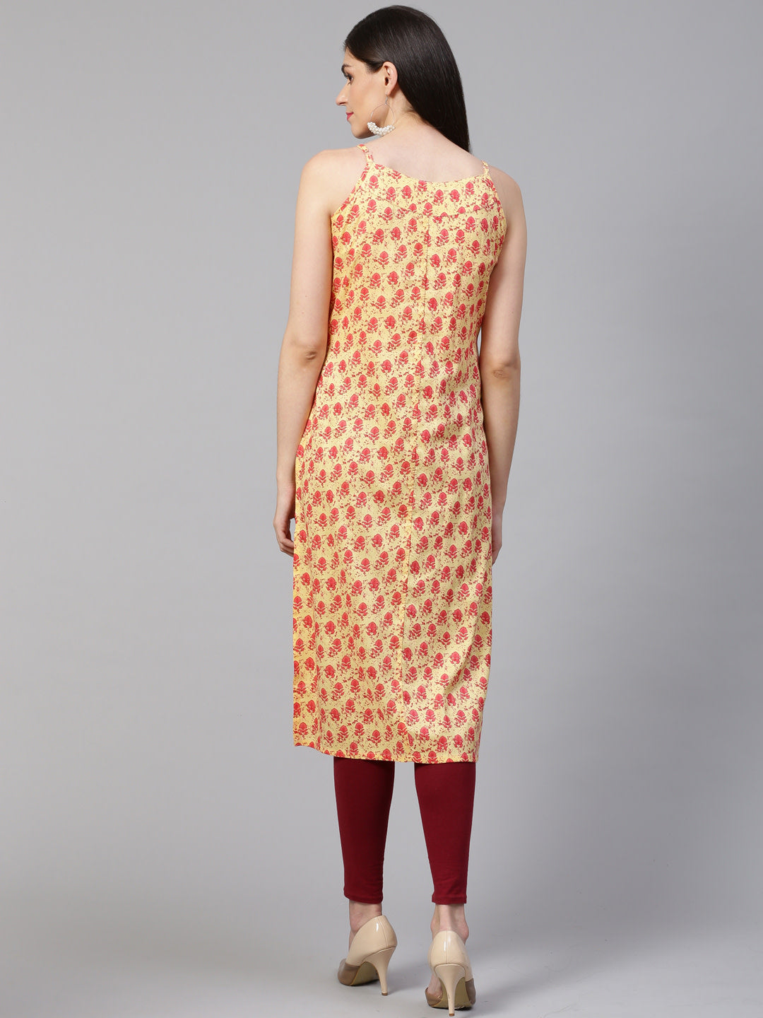Jompers Women Yellow Printed Straight Kurta