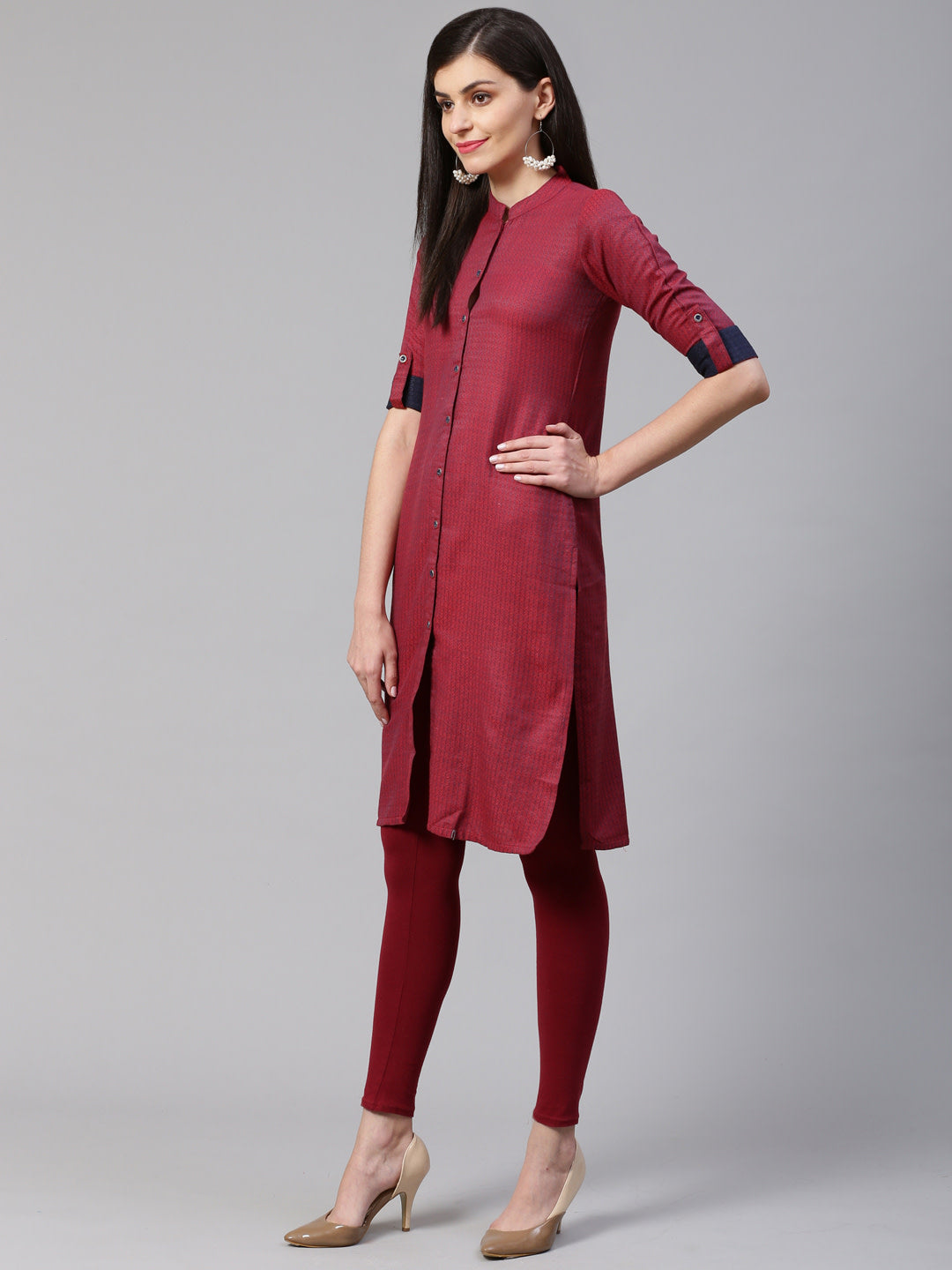 Jompers Women Maroon & Blue Jacquard Woven Design Straight Kurta