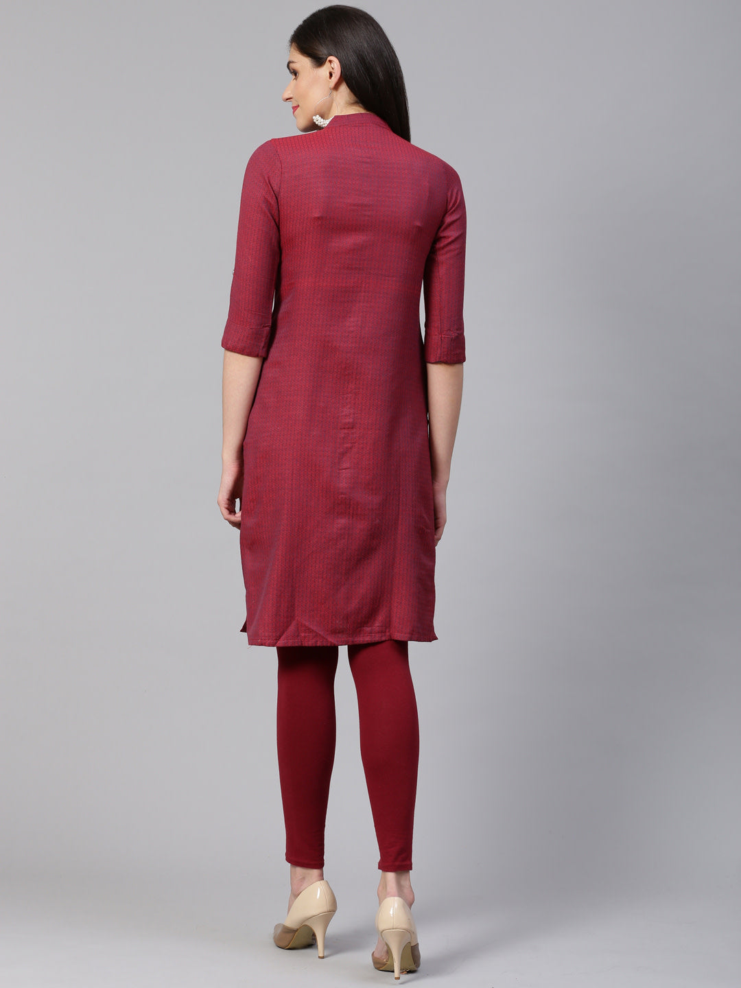 Jompers Women Maroon & Blue Jacquard Woven Design Straight Kurta