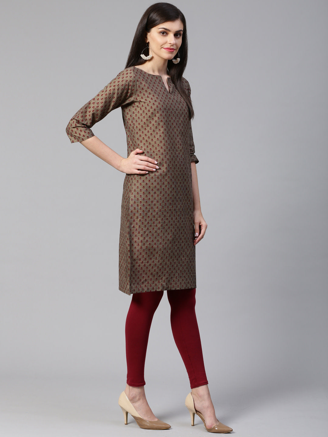 Jompers Women Grey & Maroon Printed Straight Kurta
