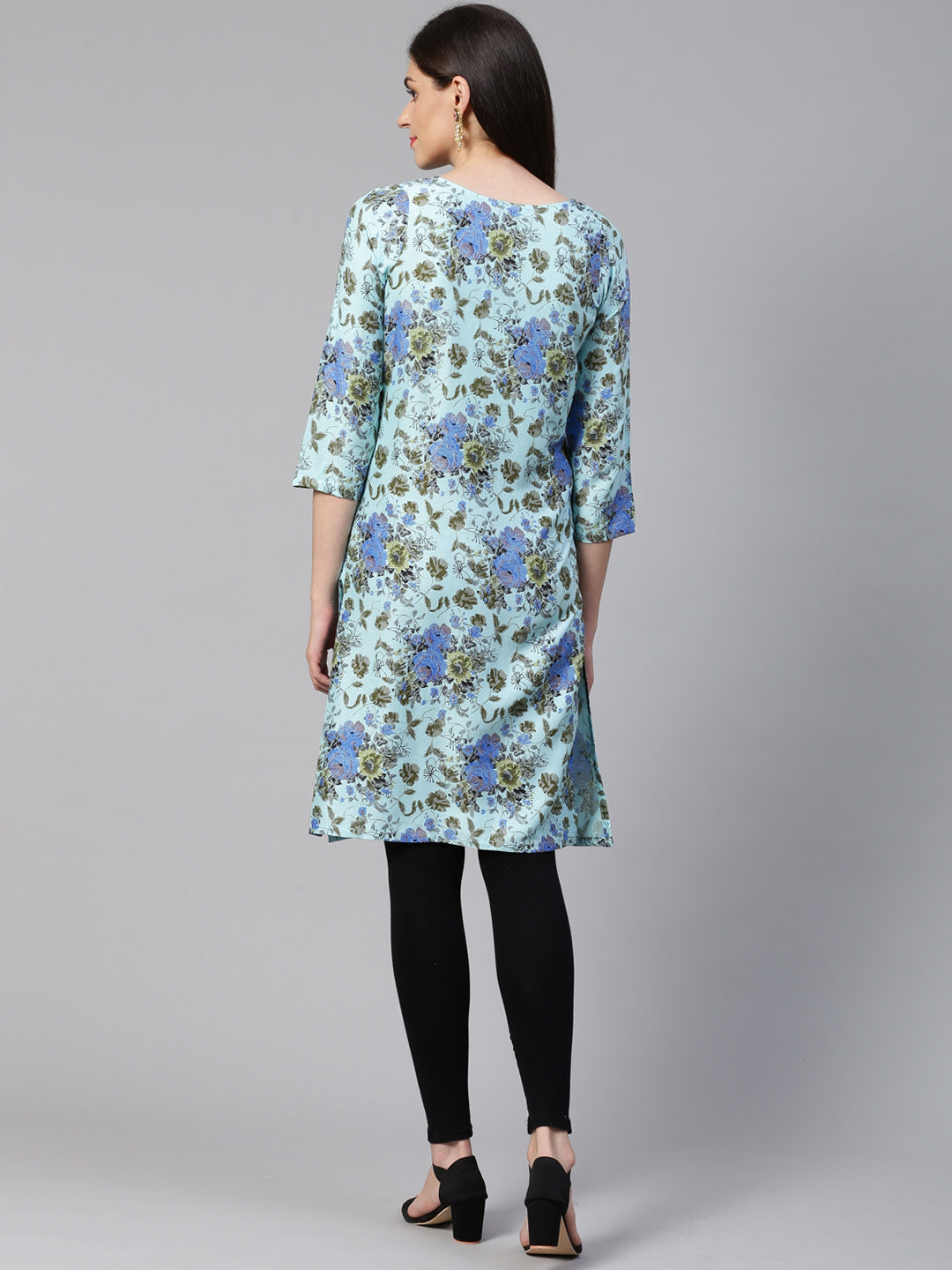 Jompers Women Blue & Green Floral Print Straight Kurta