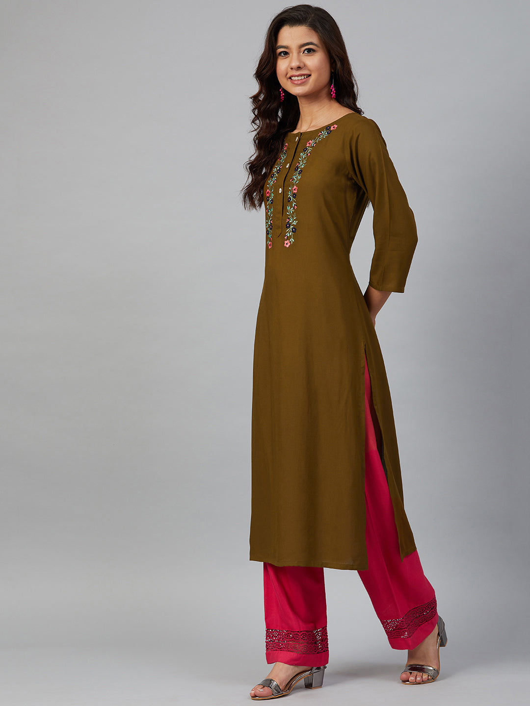 Jompers Women Olive Brown & Pink Yoke Embroidered Straight Kurta