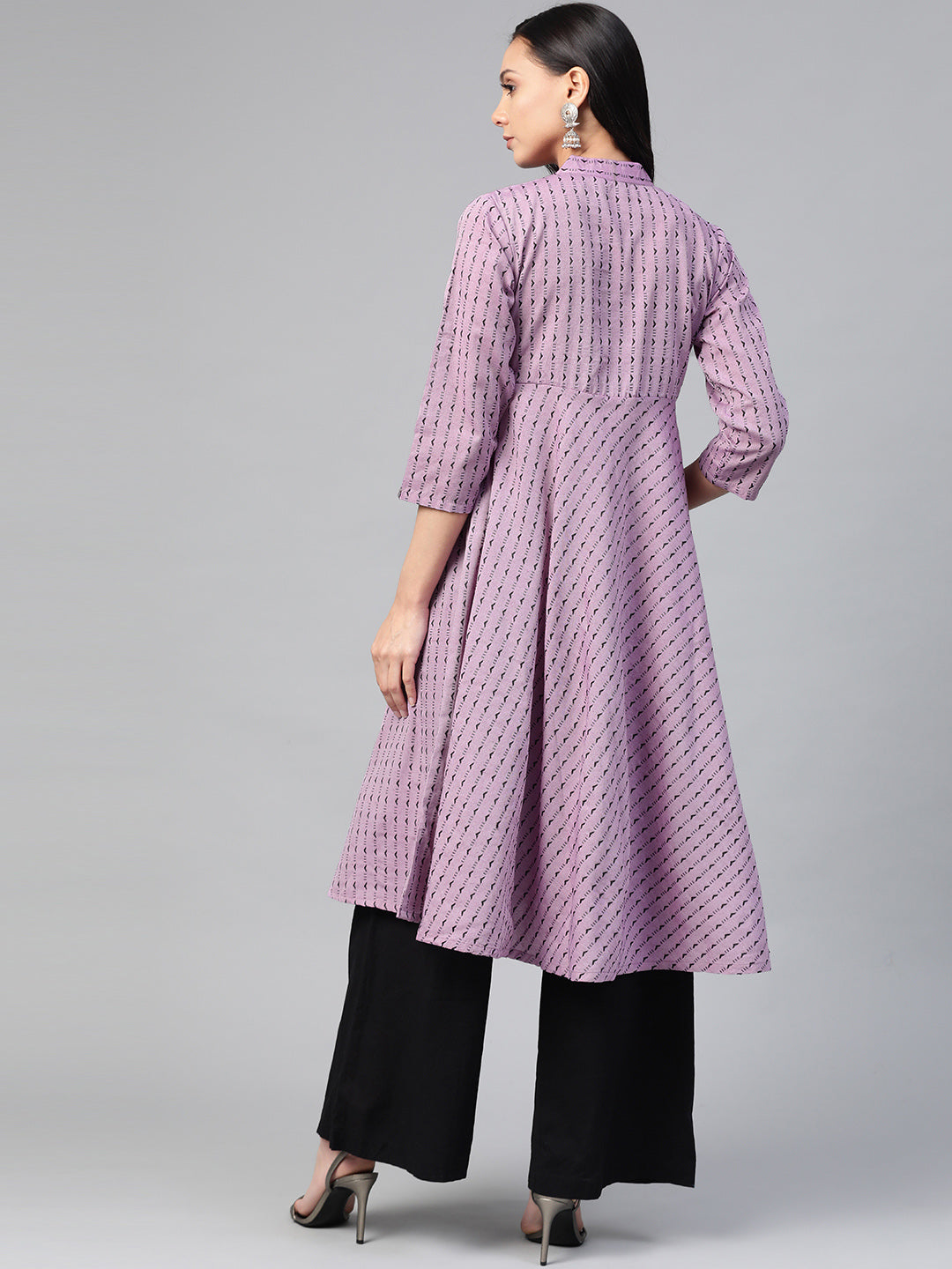 Jompers Women Purple & Black Woven Design Jacquard A-Line Kurta