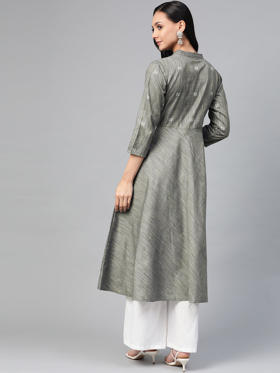 Jompers Women Grey Woven Design Flaired Kurta