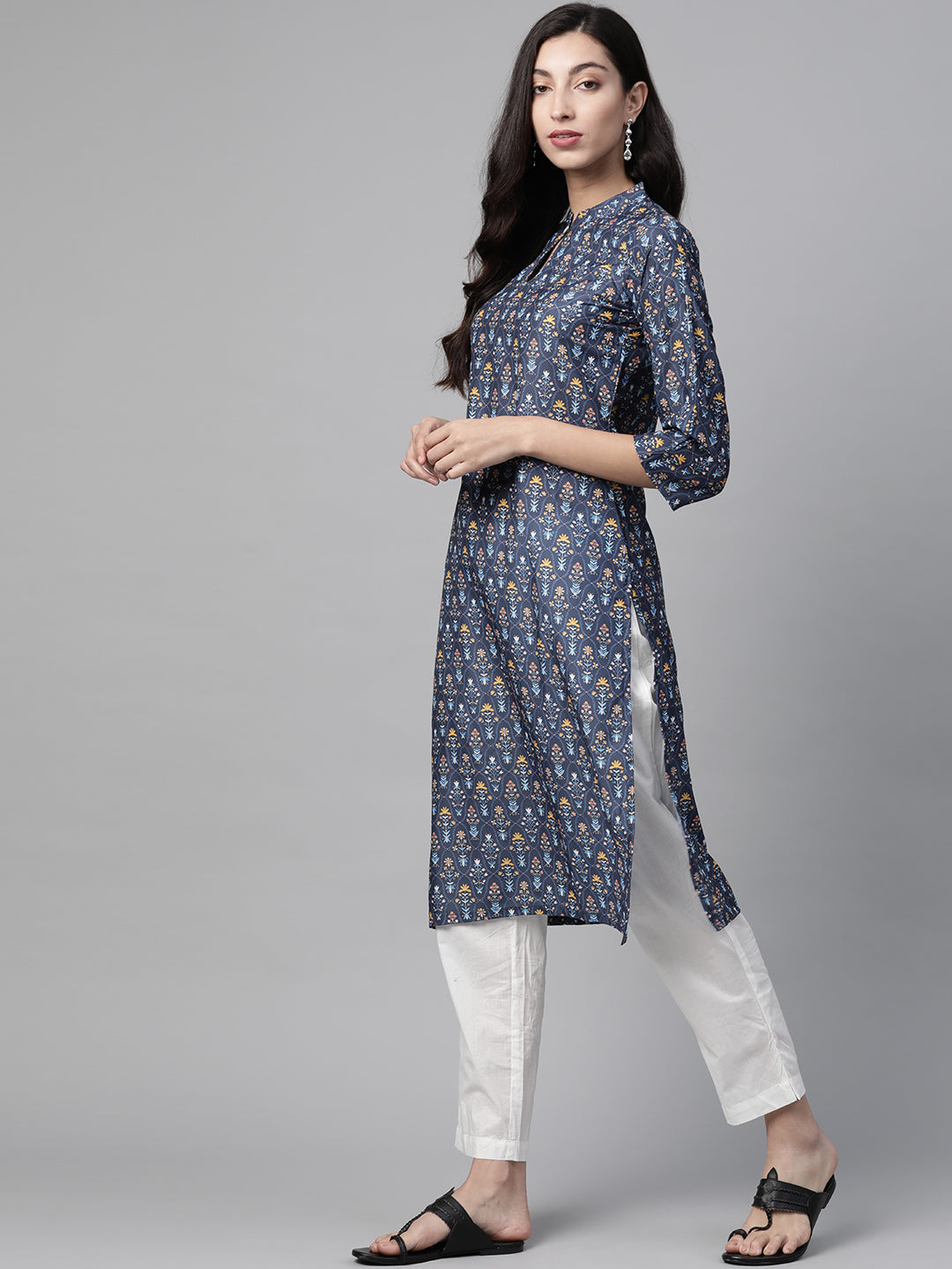 Jompers Women Blue & Yellow Floral Printed Keyhole Neck Floral Kurta