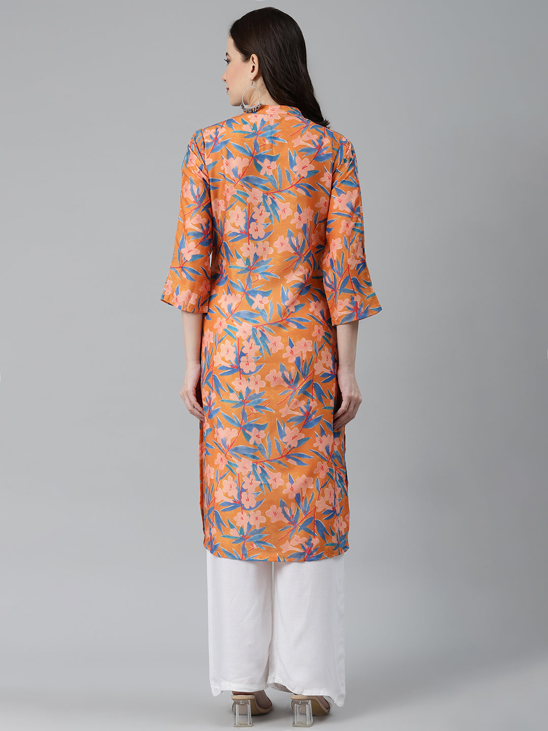 Jompers Women Orange & Blue Floral Printed Keyhole Neck Floral Kurta